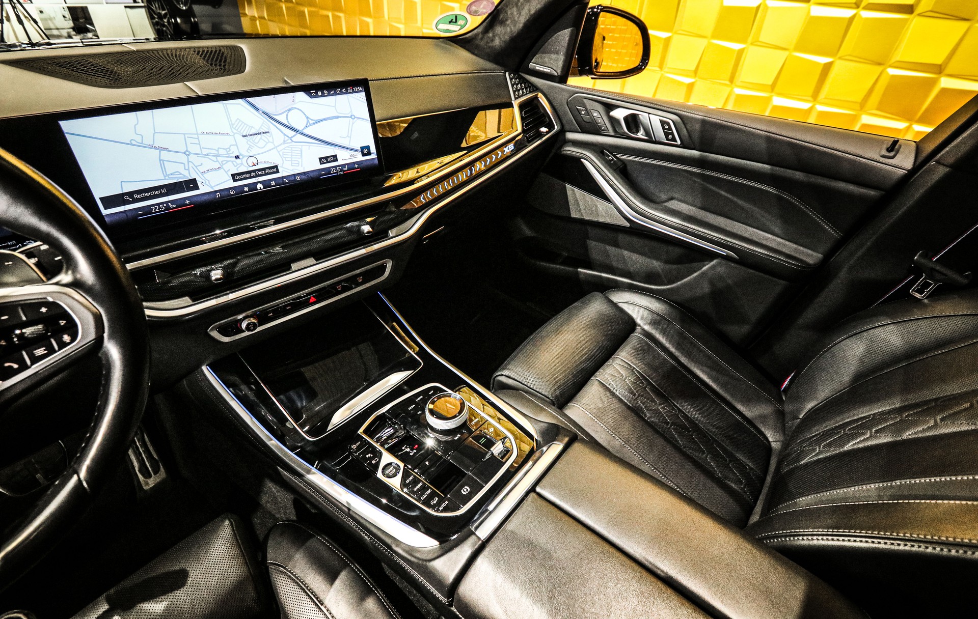 BMW X5 50e M Sport Pro xDrive Steptronic-image-15