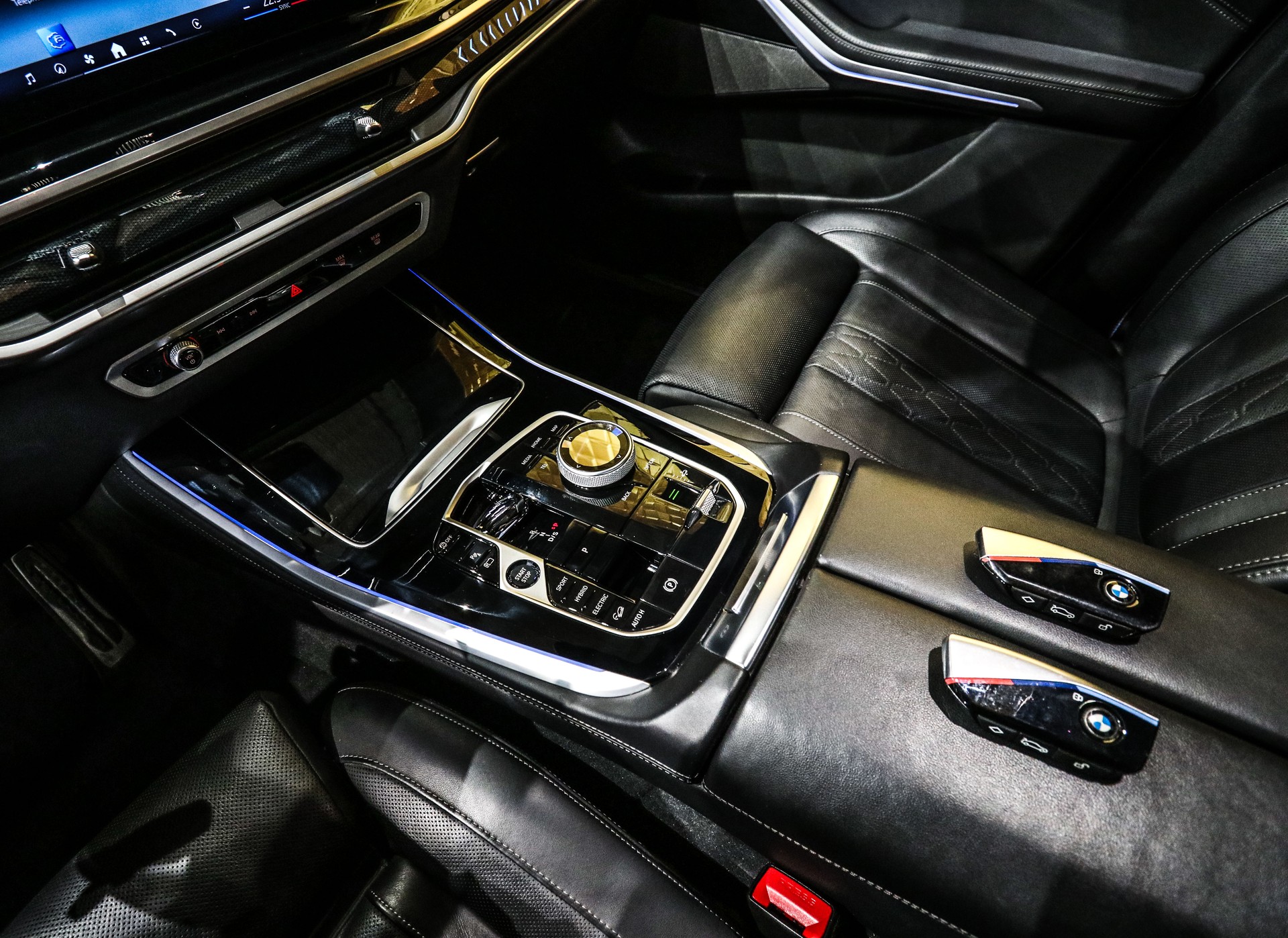 BMW X5 50e M Sport Pro xDrive Steptronic-image-16