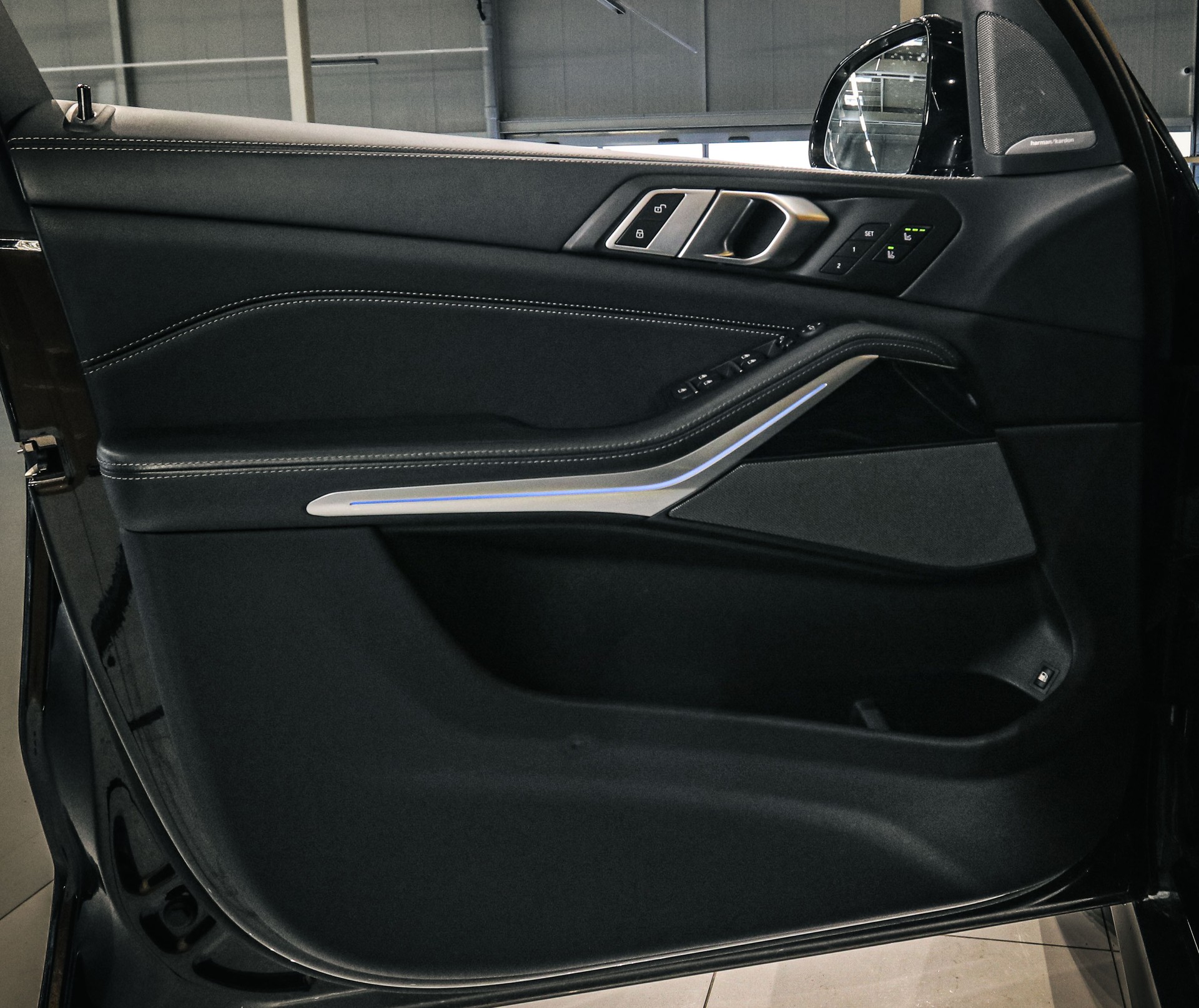 BMW X5 50e M Sport Pro xDrive Steptronic-image-26