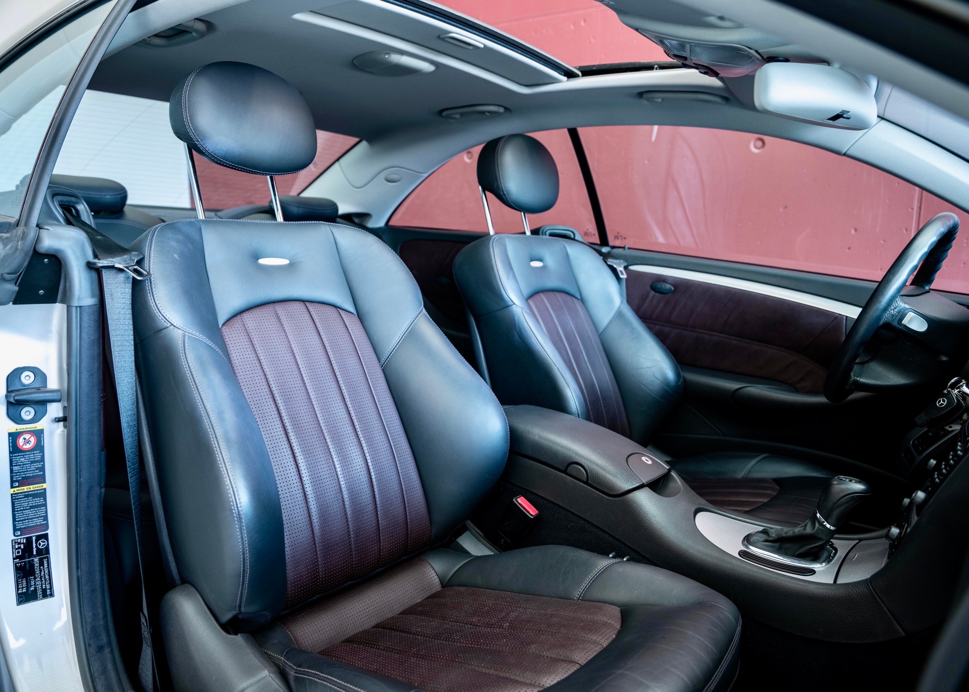 MERCEDES-BENZ CLK 55 AMG Avantgarde (Leasing 0.80%, 1st hand, 100% original, Designo interior, mint condition) - RESERVED !-image-23