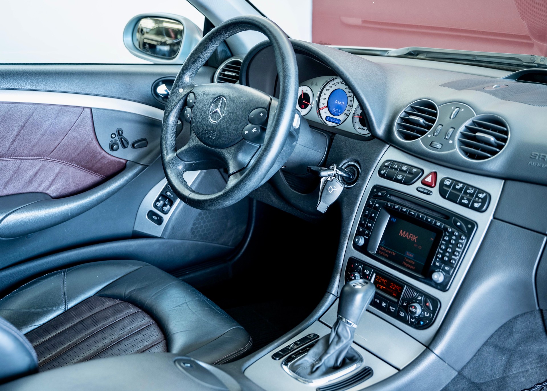 MERCEDES-BENZ CLK 55 AMG Avantgarde (Leasing 0.80%, 1st hand, 100% original, Designo interior, mint condition) - RESERVED !-image-17