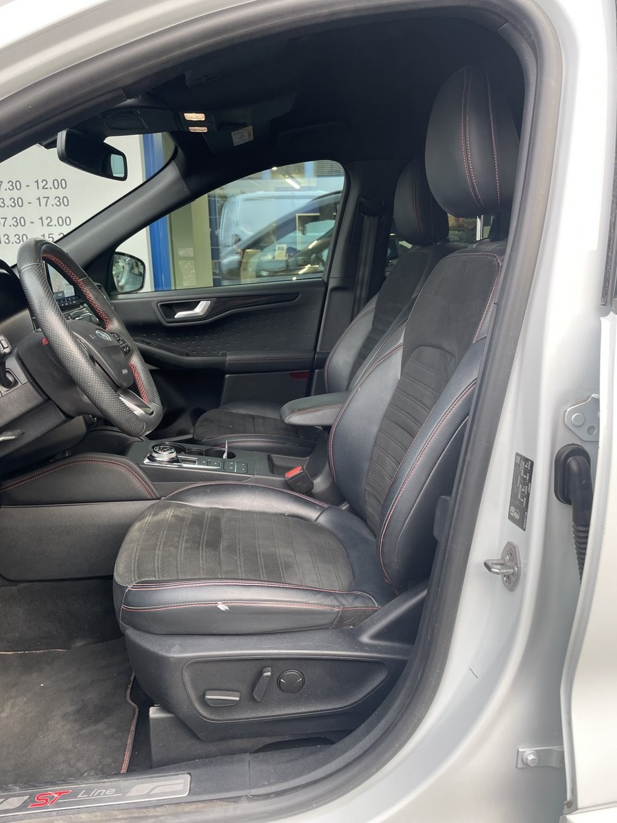 FORD Kuga 2.5 Plug-in Hybrid ST-Line X-showroom-element-3