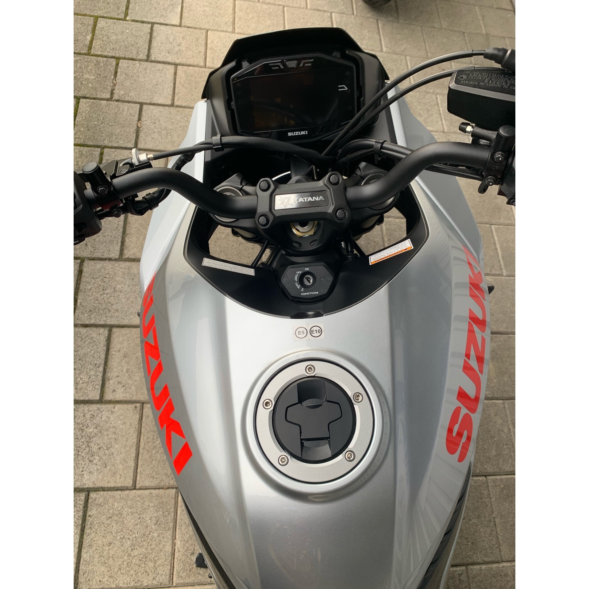 SUZUKI Katana-image-4