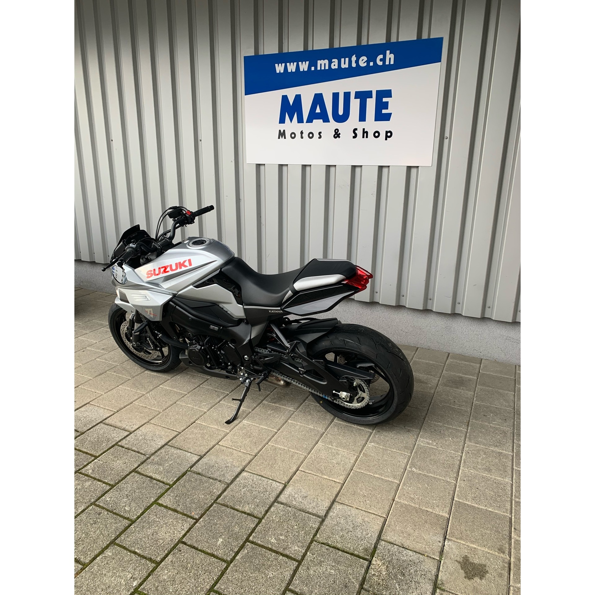 SUZUKI Katana-image-5