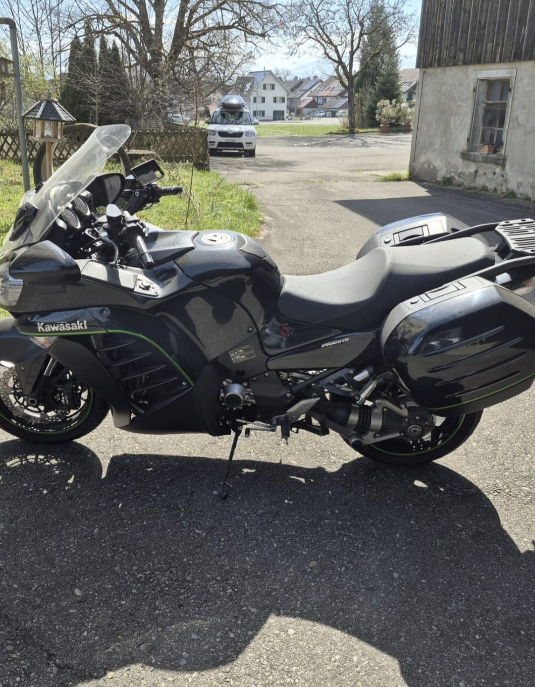 KAWASAKI GTR 1400 ABS-image-3