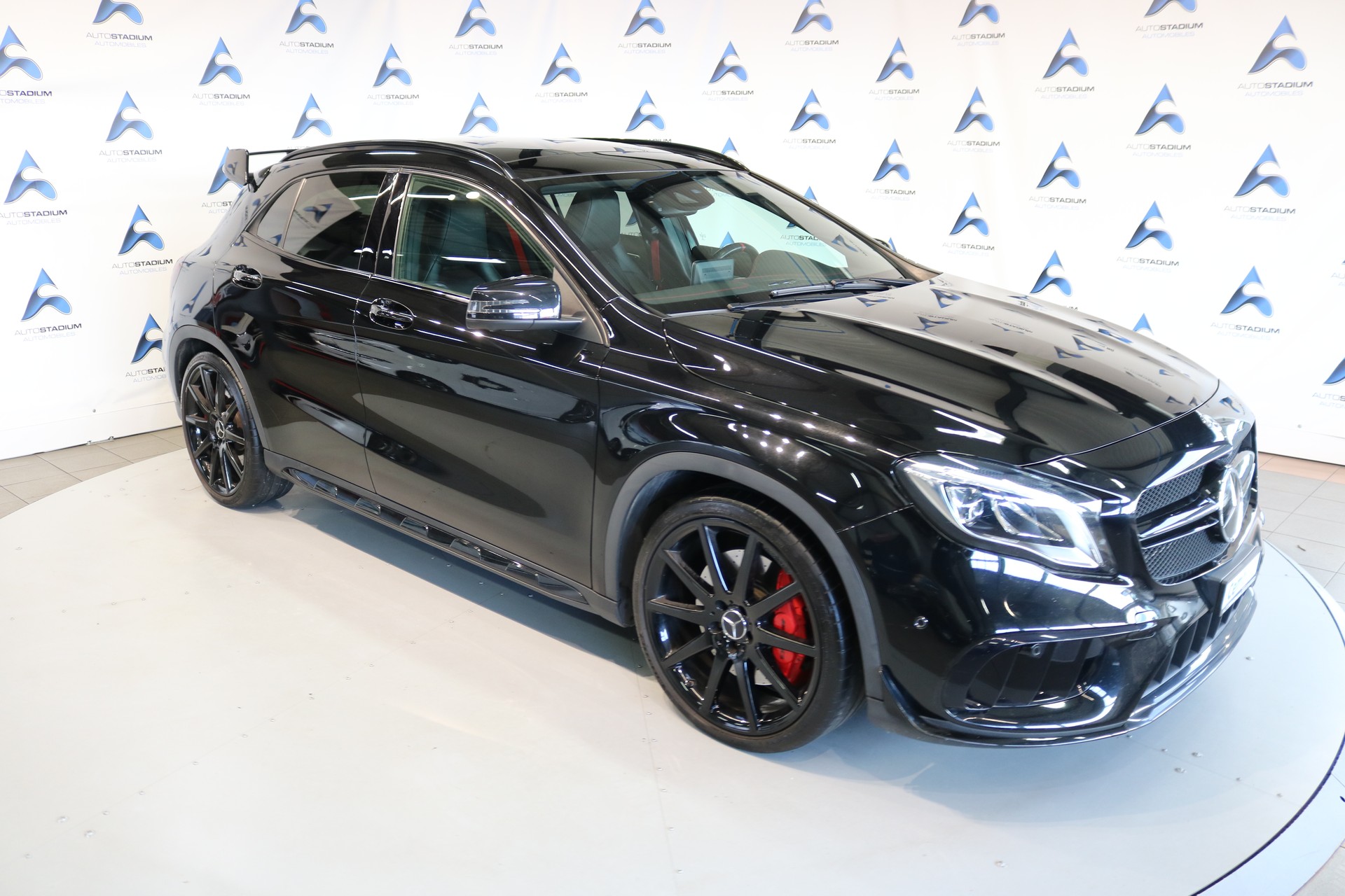 MERCEDES-BENZ GLA 45 AMG Night Edition 4Matic 7G-DCT-image-21