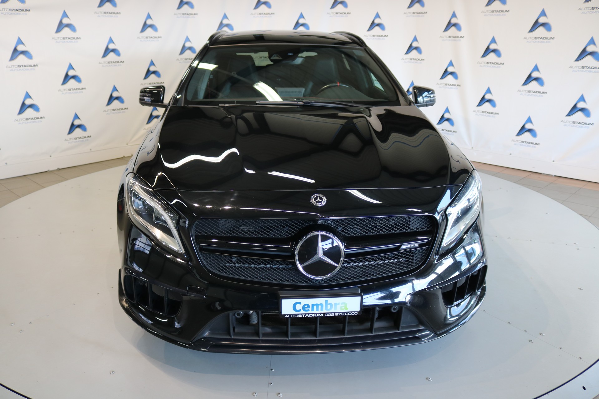 MERCEDES-BENZ GLA 45 AMG Night Edition 4Matic 7G-DCT-image-8