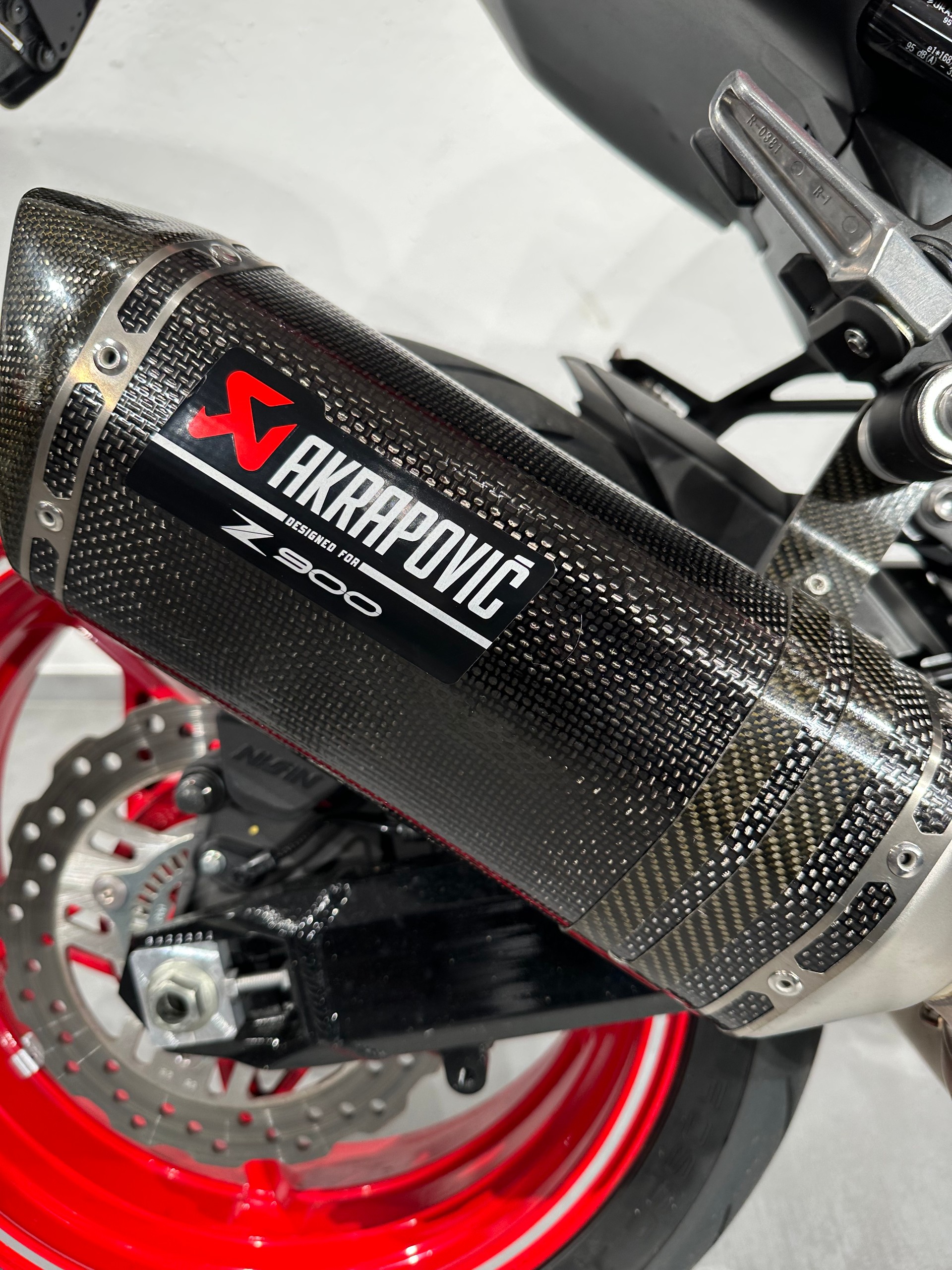 KAWASAKI Z 900-image-9