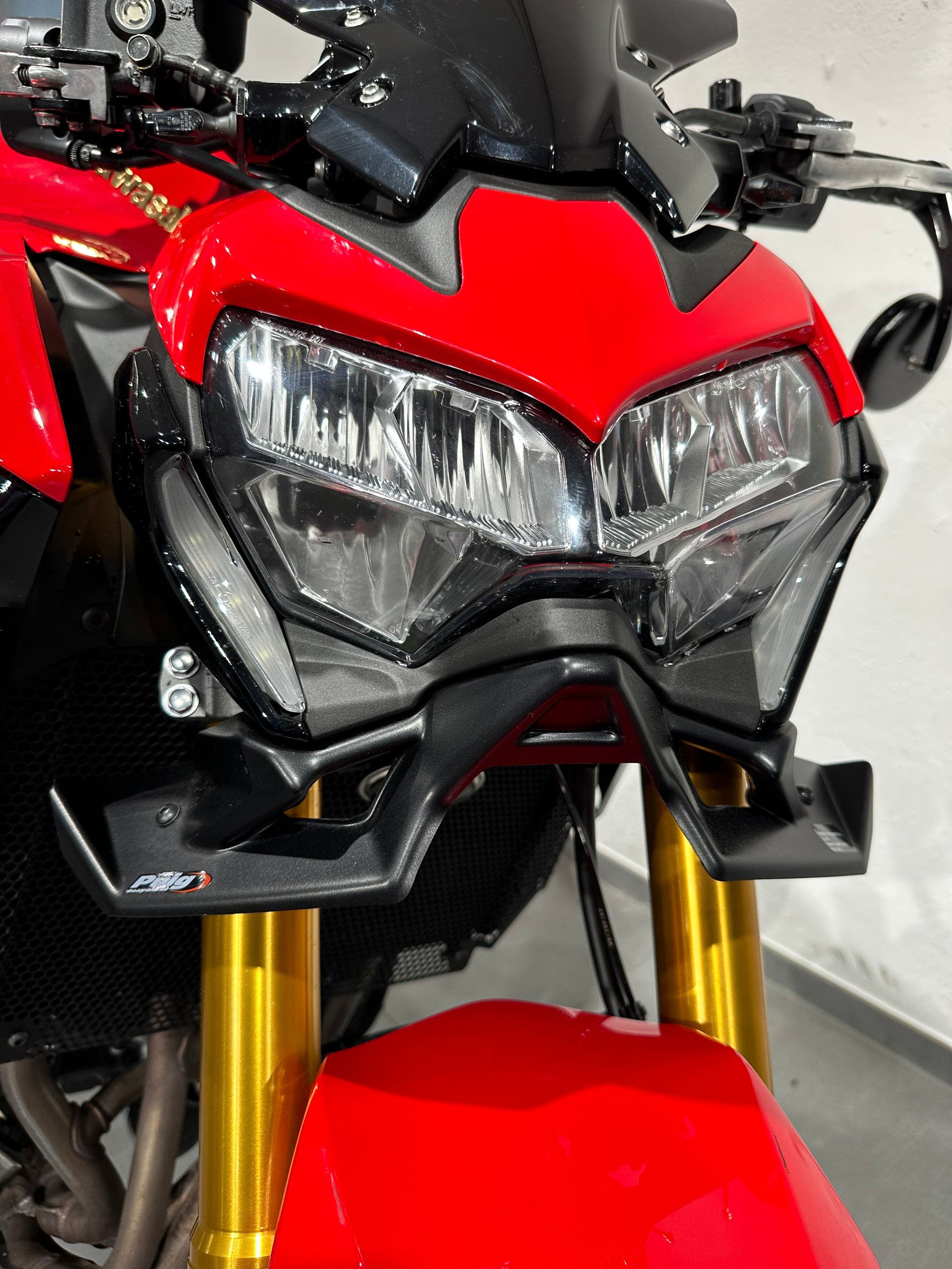 KAWASAKI Z 900-image-7