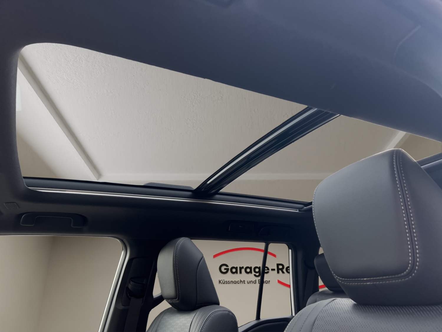 TOYOTA Land Cruiser 2.8 D 48V Invincible-image-9