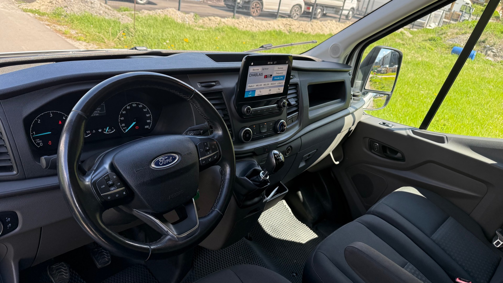 FORD Transit-image-7