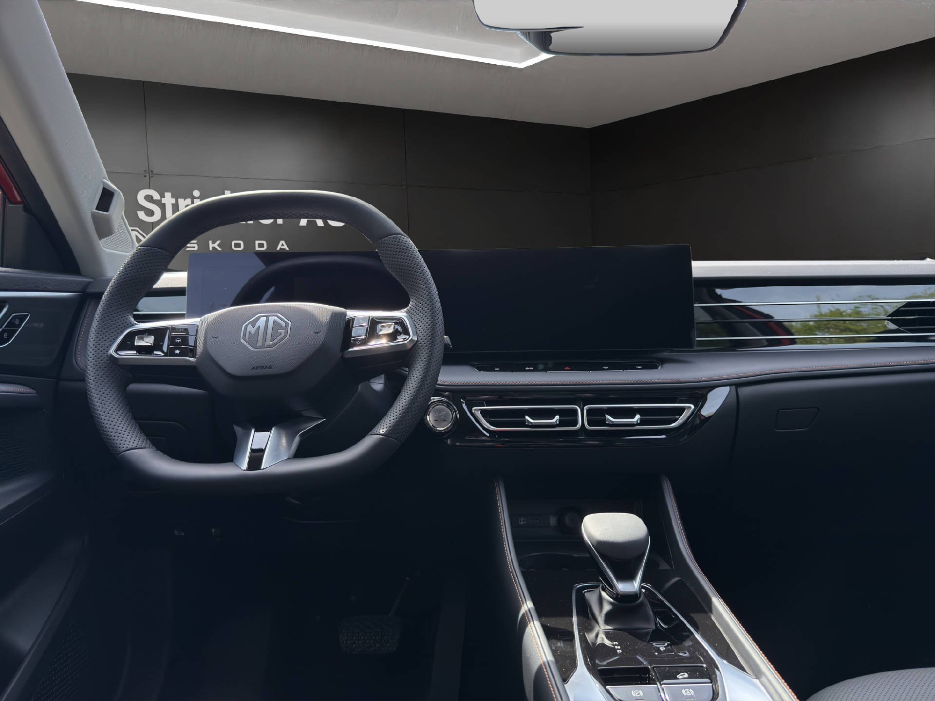 MG HS 1.5 Hybrid Luxury-image-10