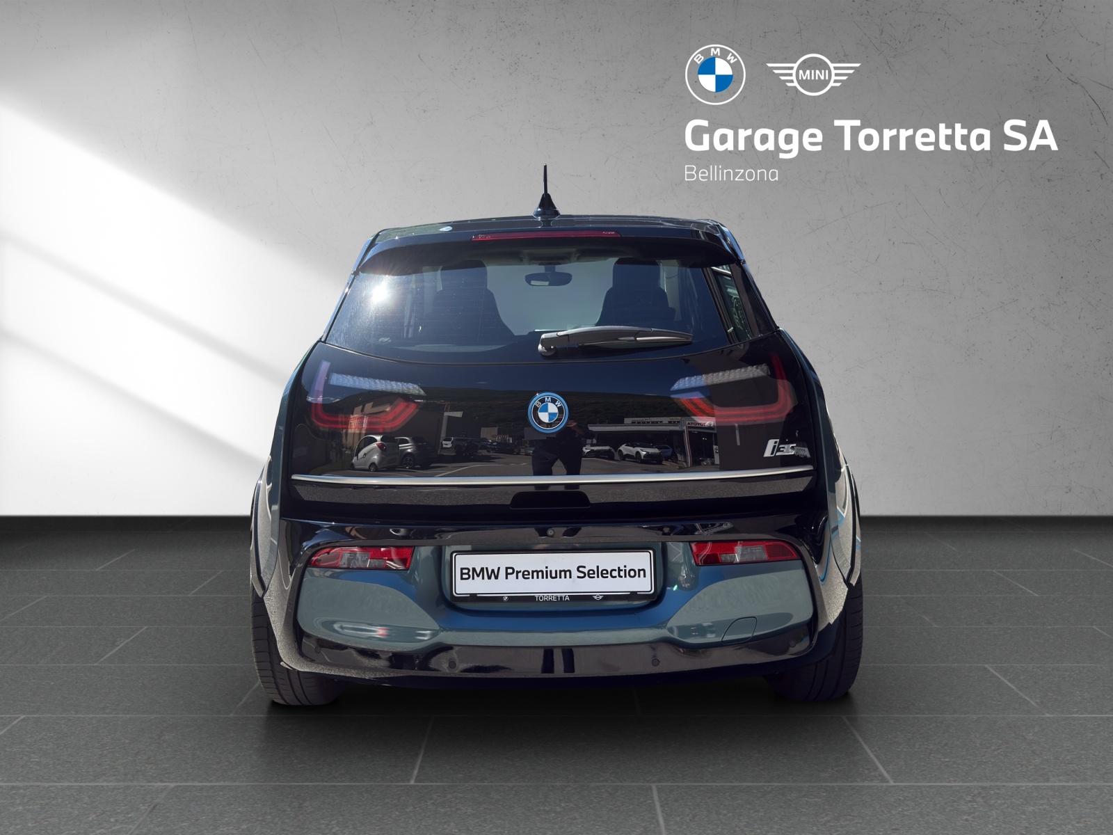 BMW i3s (120Ah) ELECTRIFYOU-showroom-element-3