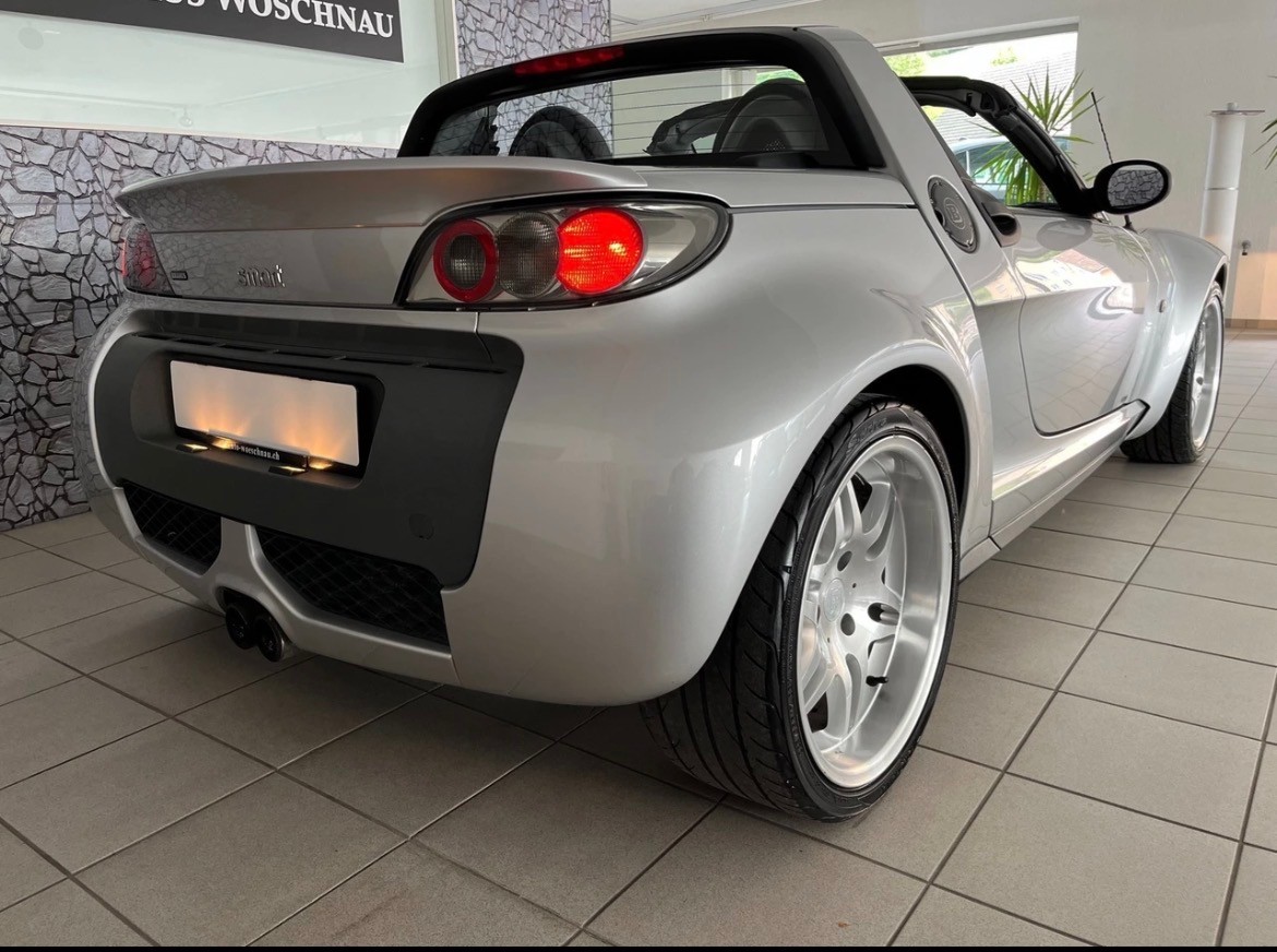 SMART roadster brabus-image-2