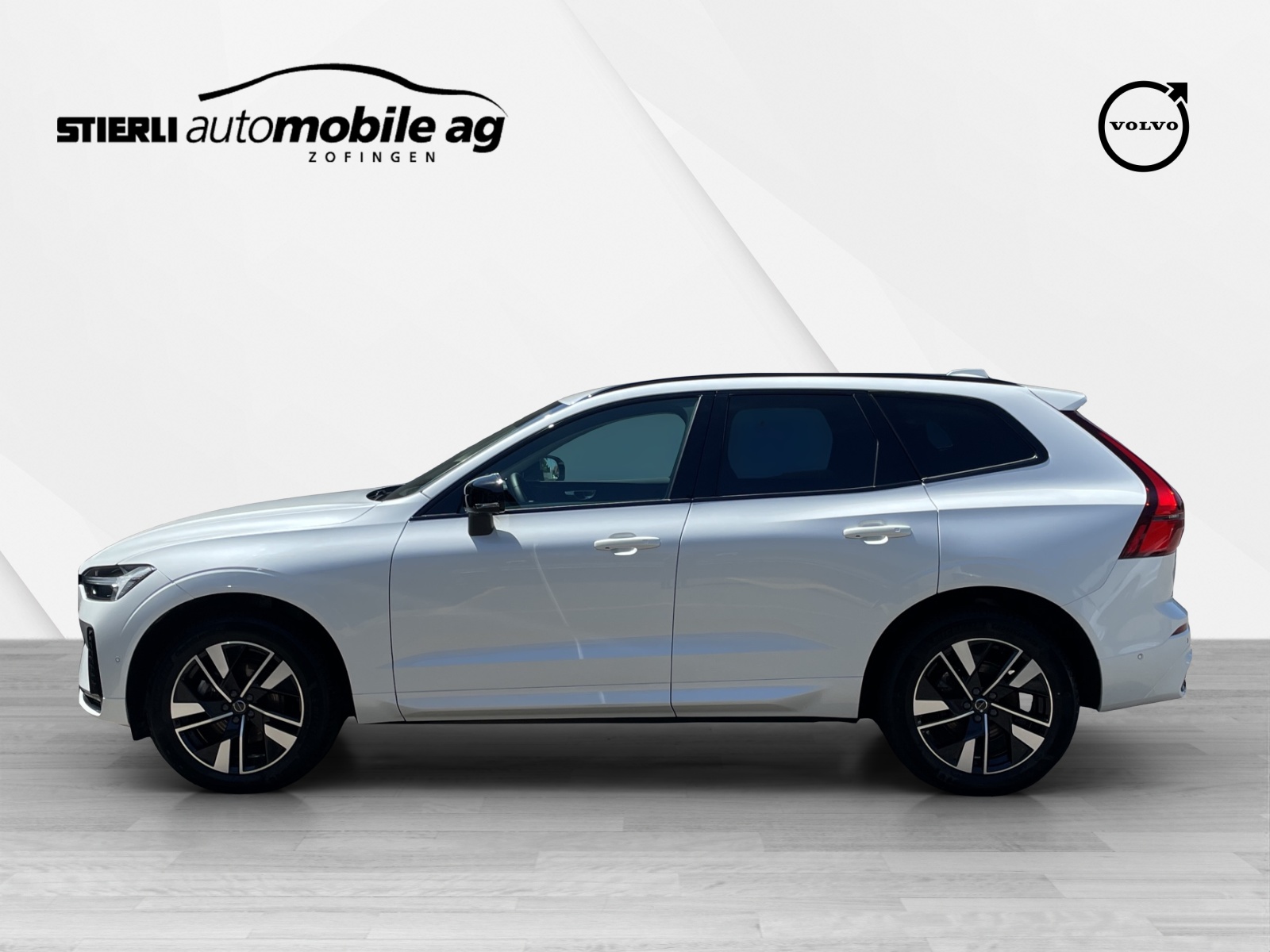 VOLVO XC60 2.0 B5 MH Plus Dark AWD-image-7