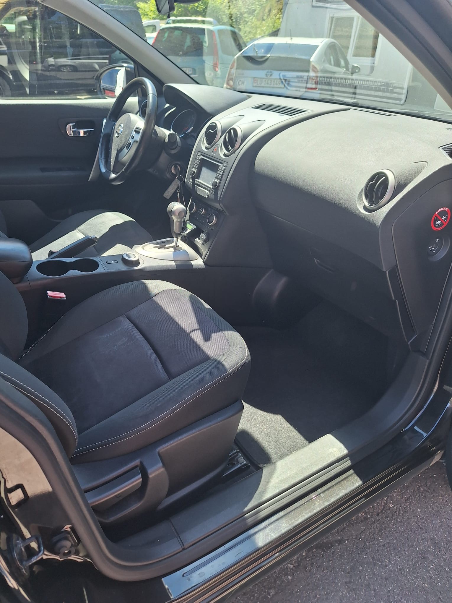 NISSAN Qashqai 2.0 4WD i-Way XTronic CVT-image-11