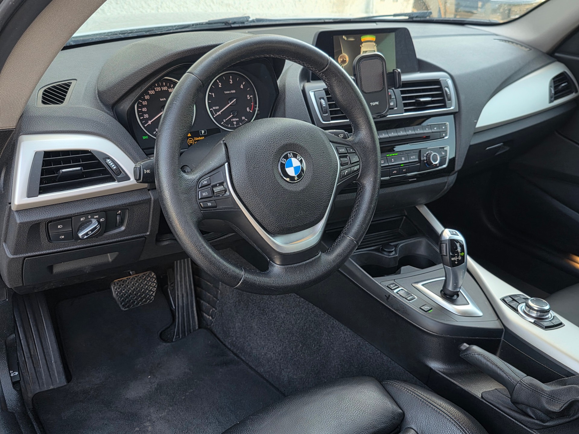 BMW 120d Steptronic * Frisch ab MFK & Service *-image-6