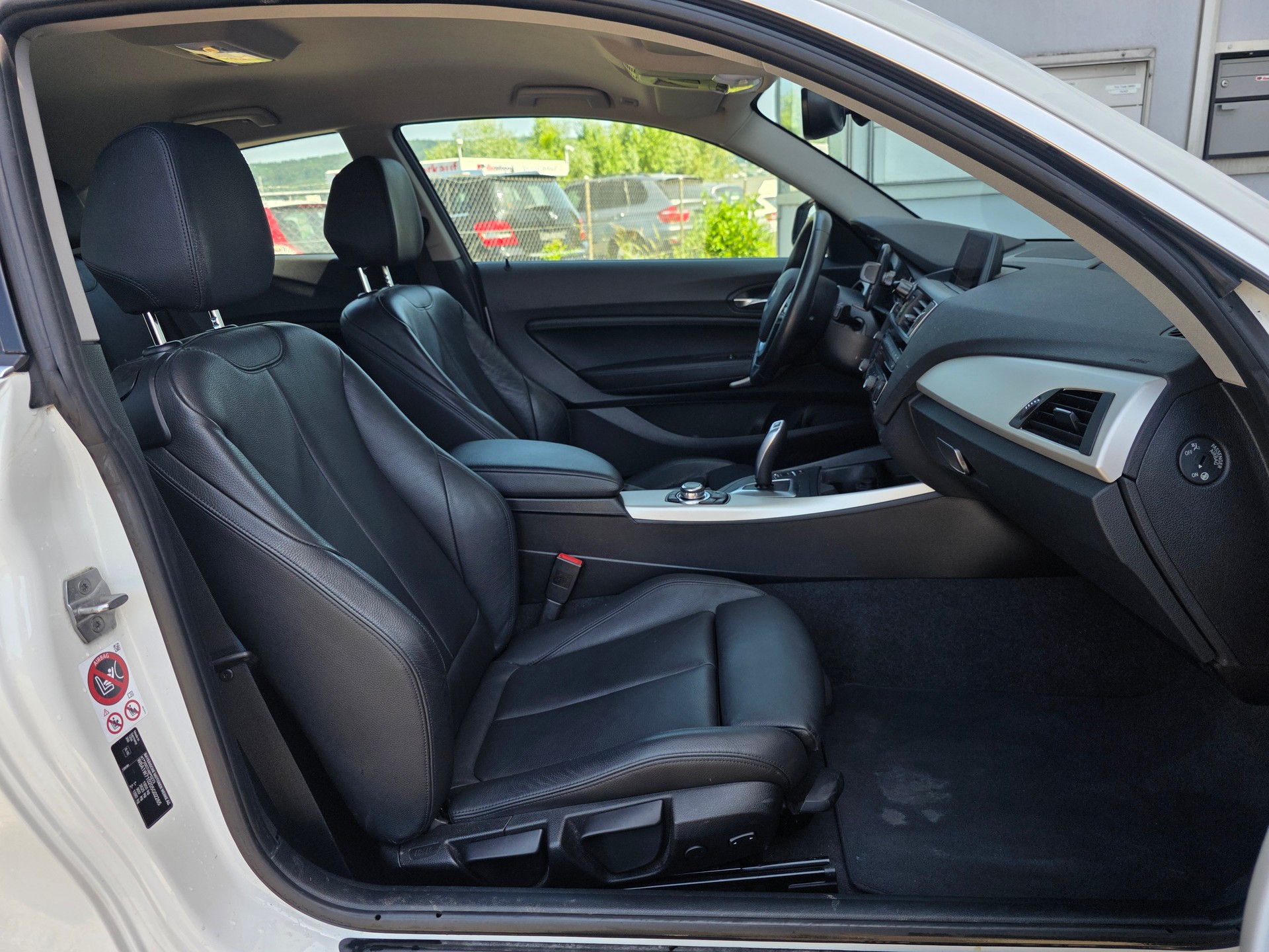 BMW 120d Steptronic * Frisch ab MFK & Service *-image-8