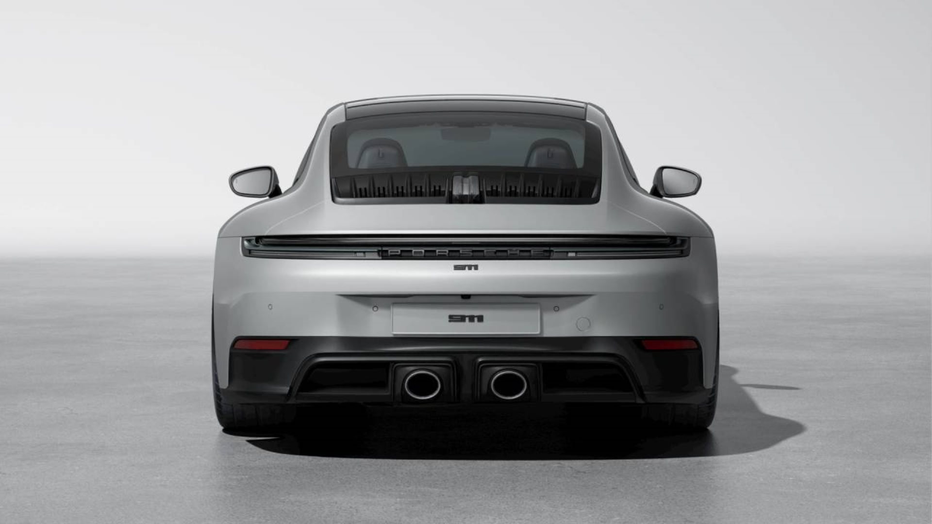PORSCHE 911 Carrera 4 GTS-image-6
