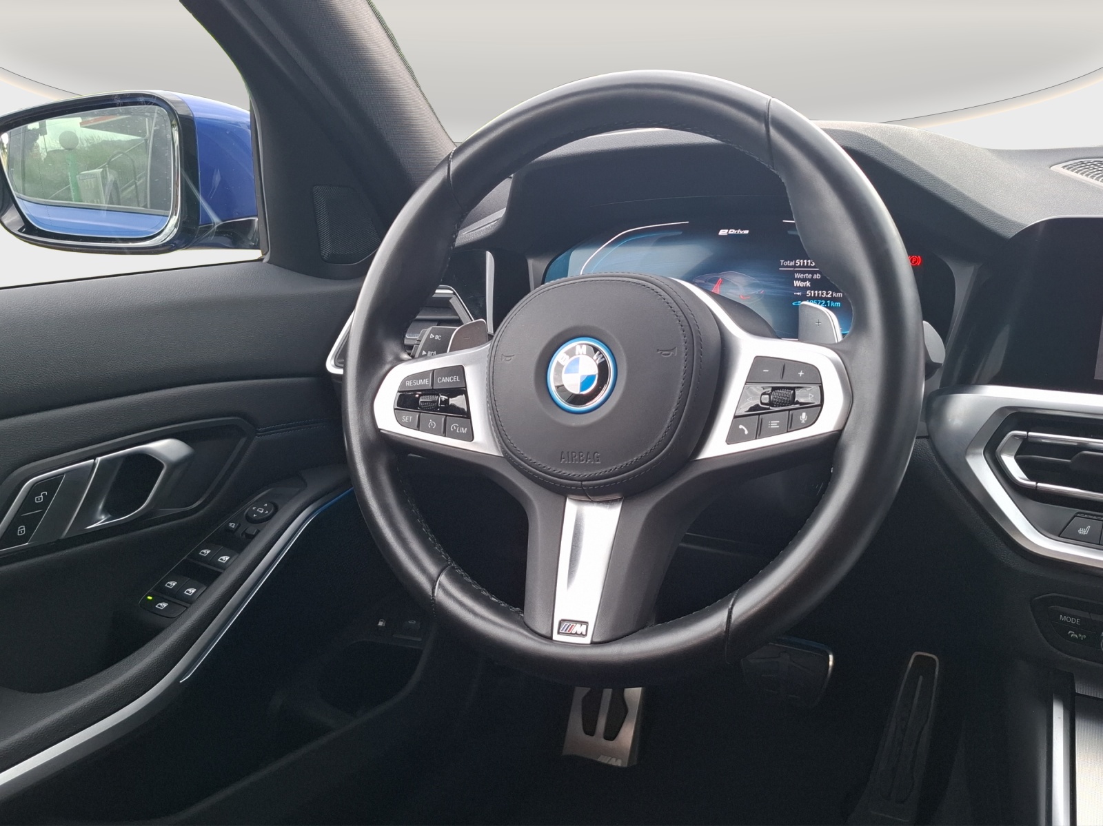 BMW 320e Touring M Sport Steptronic // Anhängerkupplung // 8-fach Aluminiumbereift-image-14