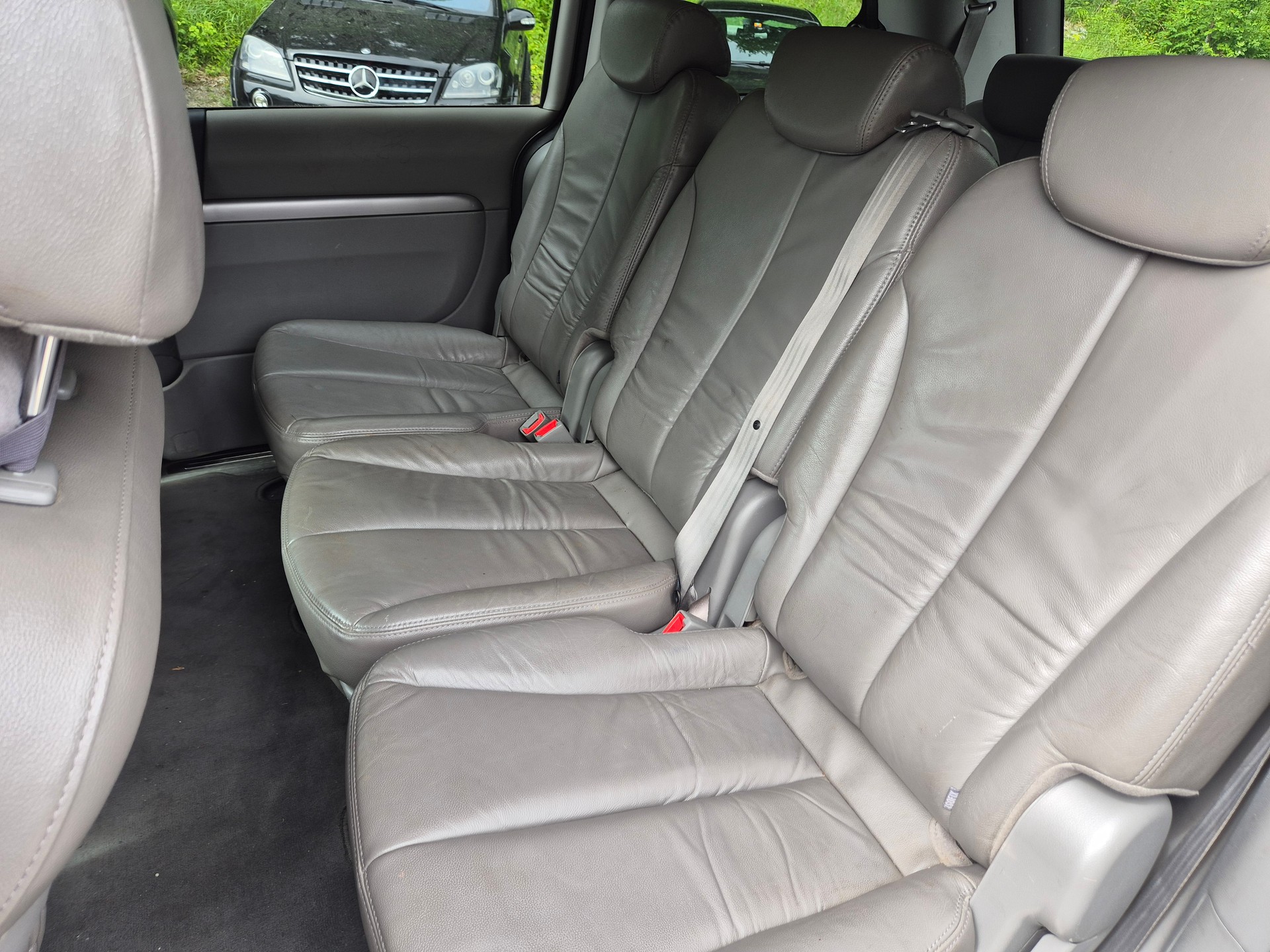 KIA Carnival 2.2 CRDi _seven Automatic-image-8