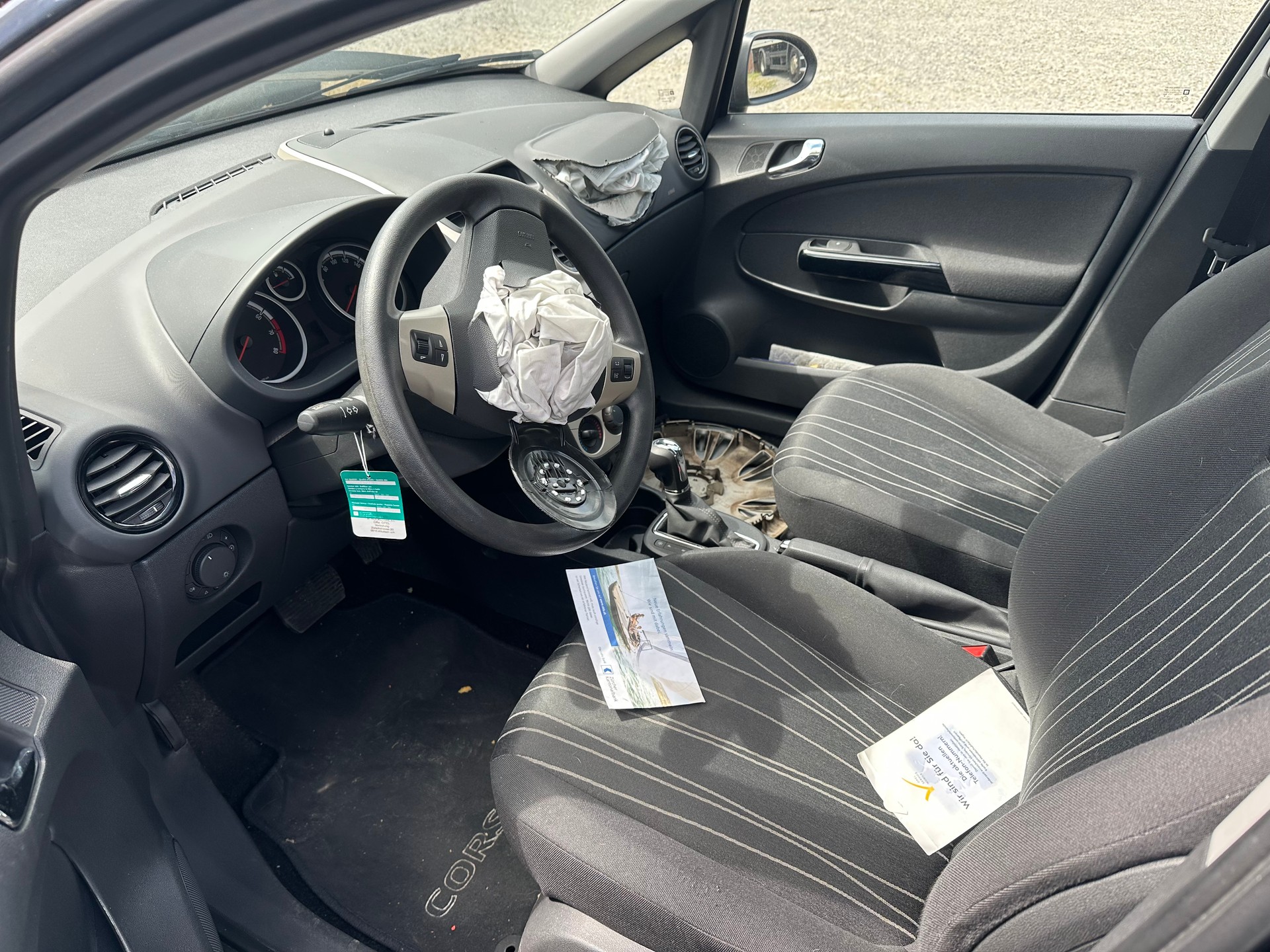 OPEL Corsa 1.4 TP Enjoy-image-6