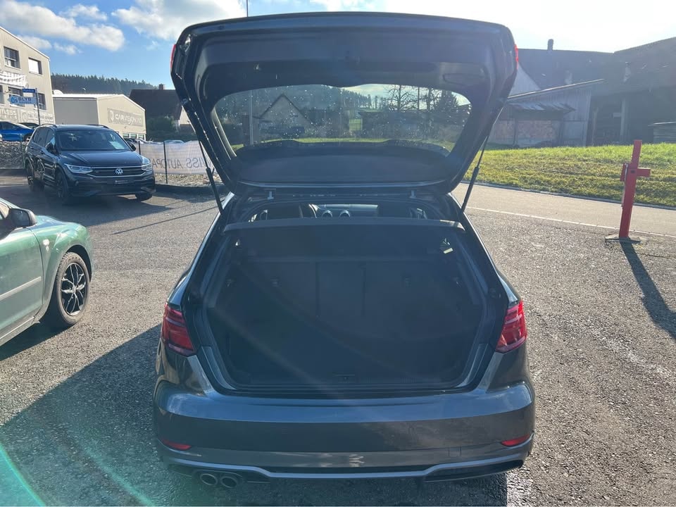 AUDI A3 Sportback 35 TFSI Sport S-tronic-image-7