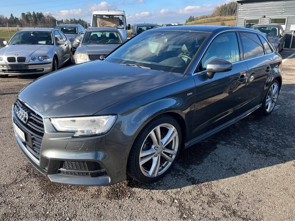 AUDI A3 Sportback 35 TFSI Sport S-tronic-image-2