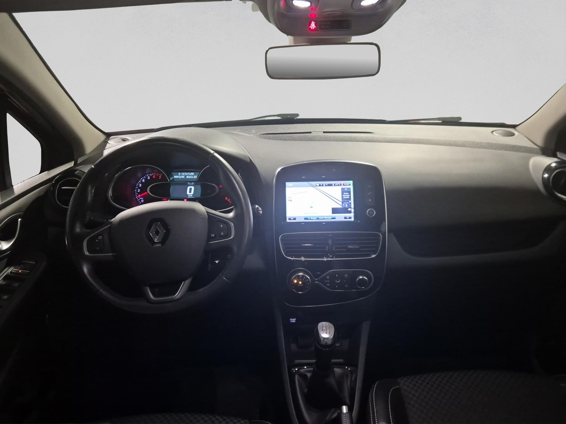 RENAULT Clio 0.9 12V Intens-image-13