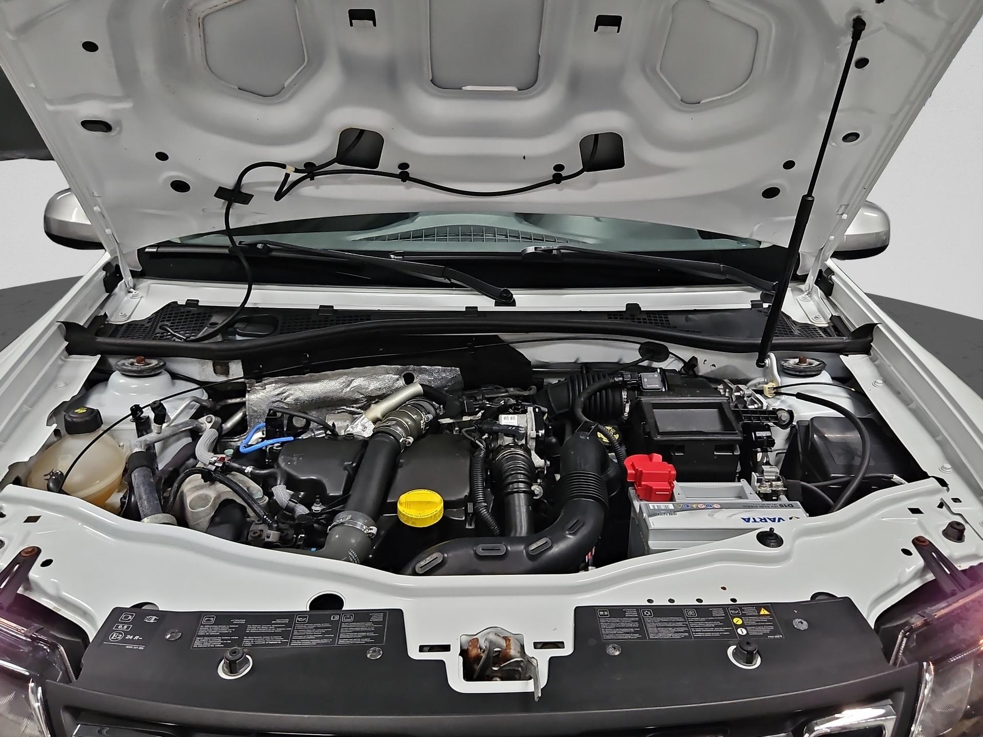 DACIA Duster 1.5 dCi Lauréate 4x4-image-21