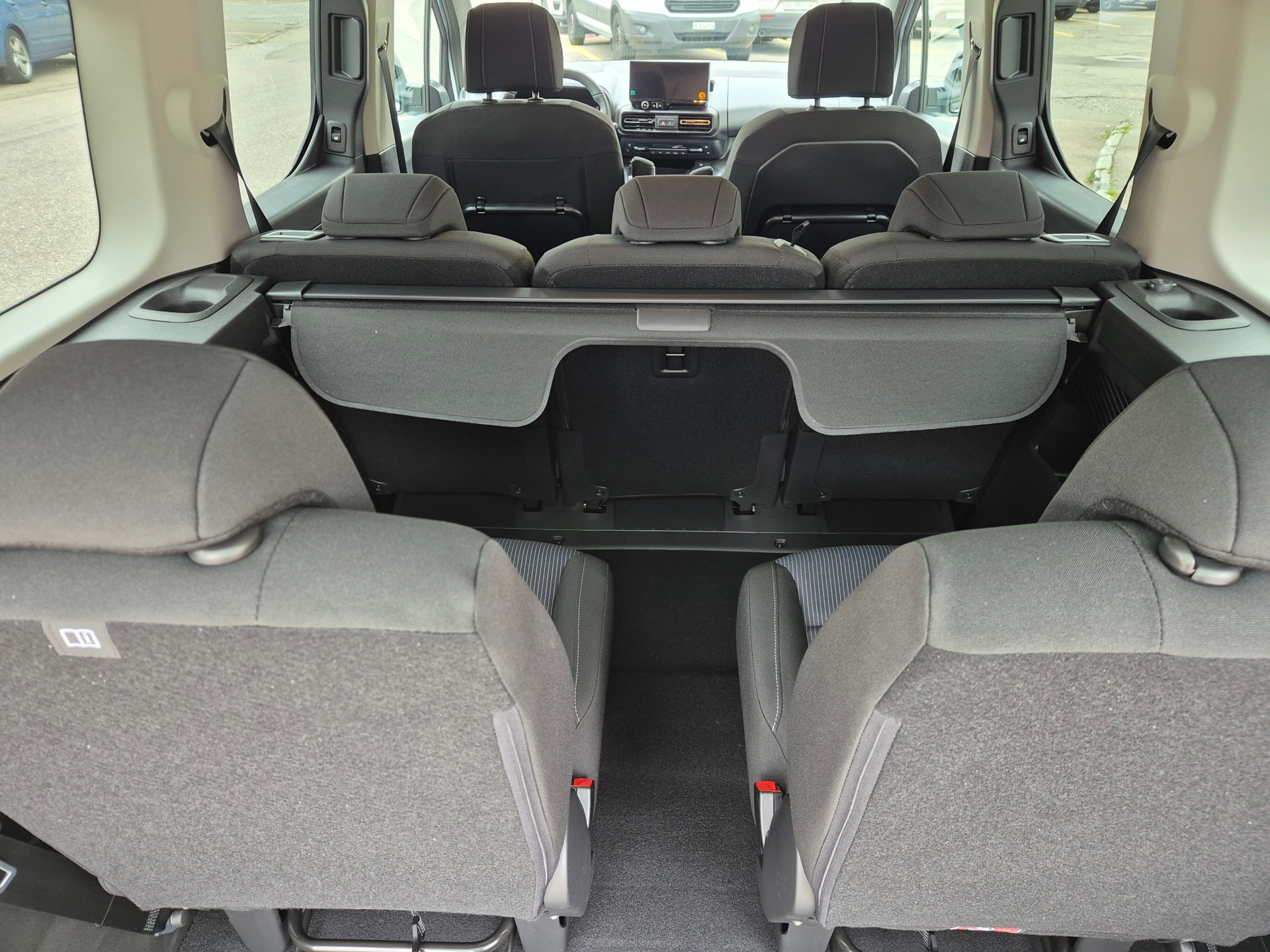 FIAT Qubo L 1.5 D La Prima 7-Sitzer-image-12