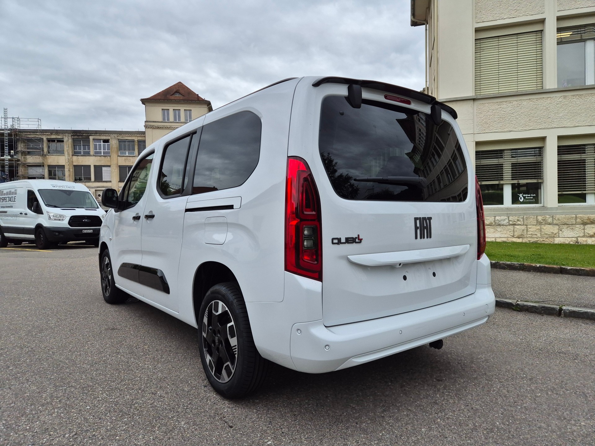 FIAT Qubo L 1.5 D La Prima 7-Sitzer-image-2