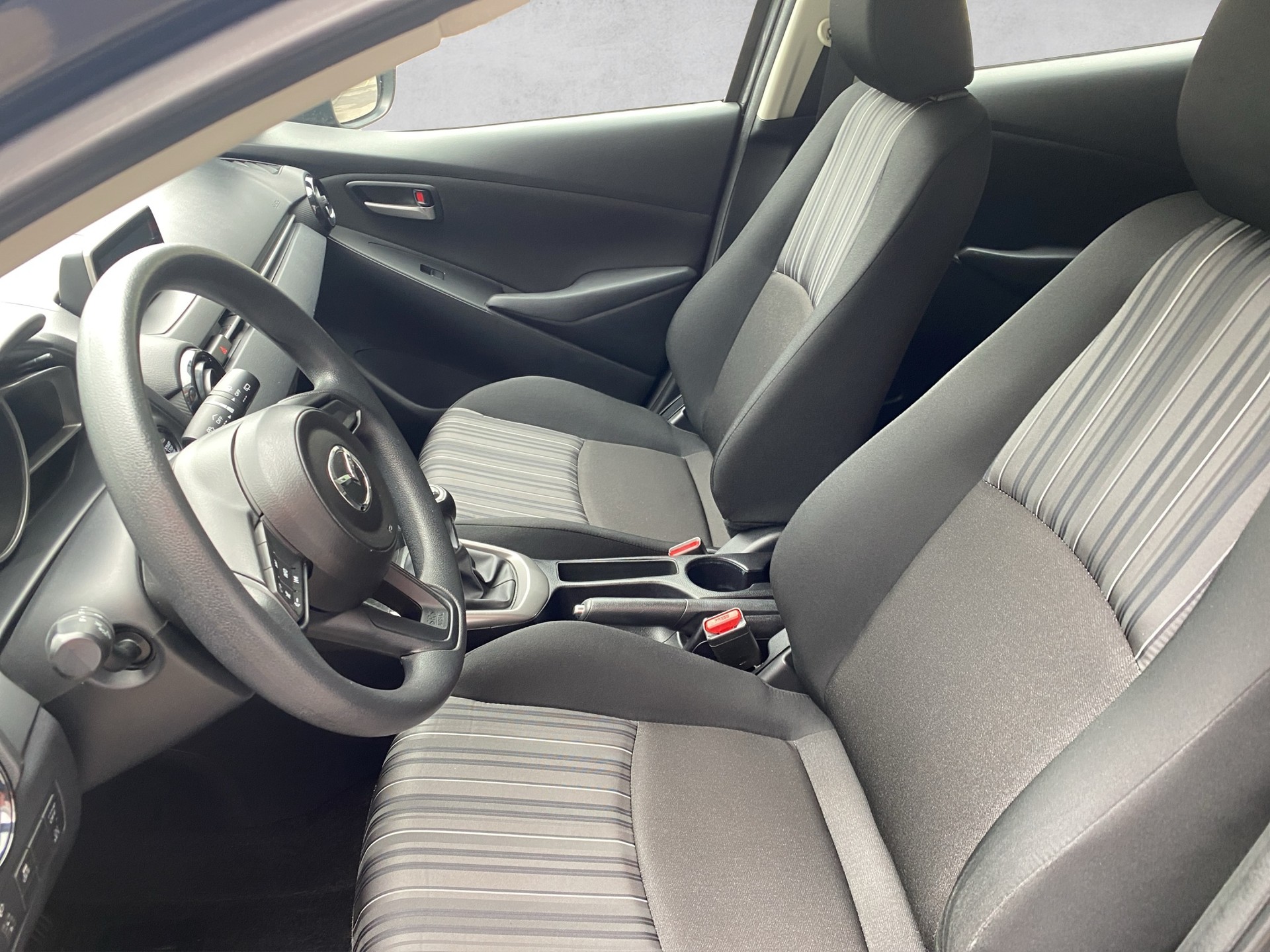 MAZDA 2 SKYACTIV-G 75 Challenge-image-9
