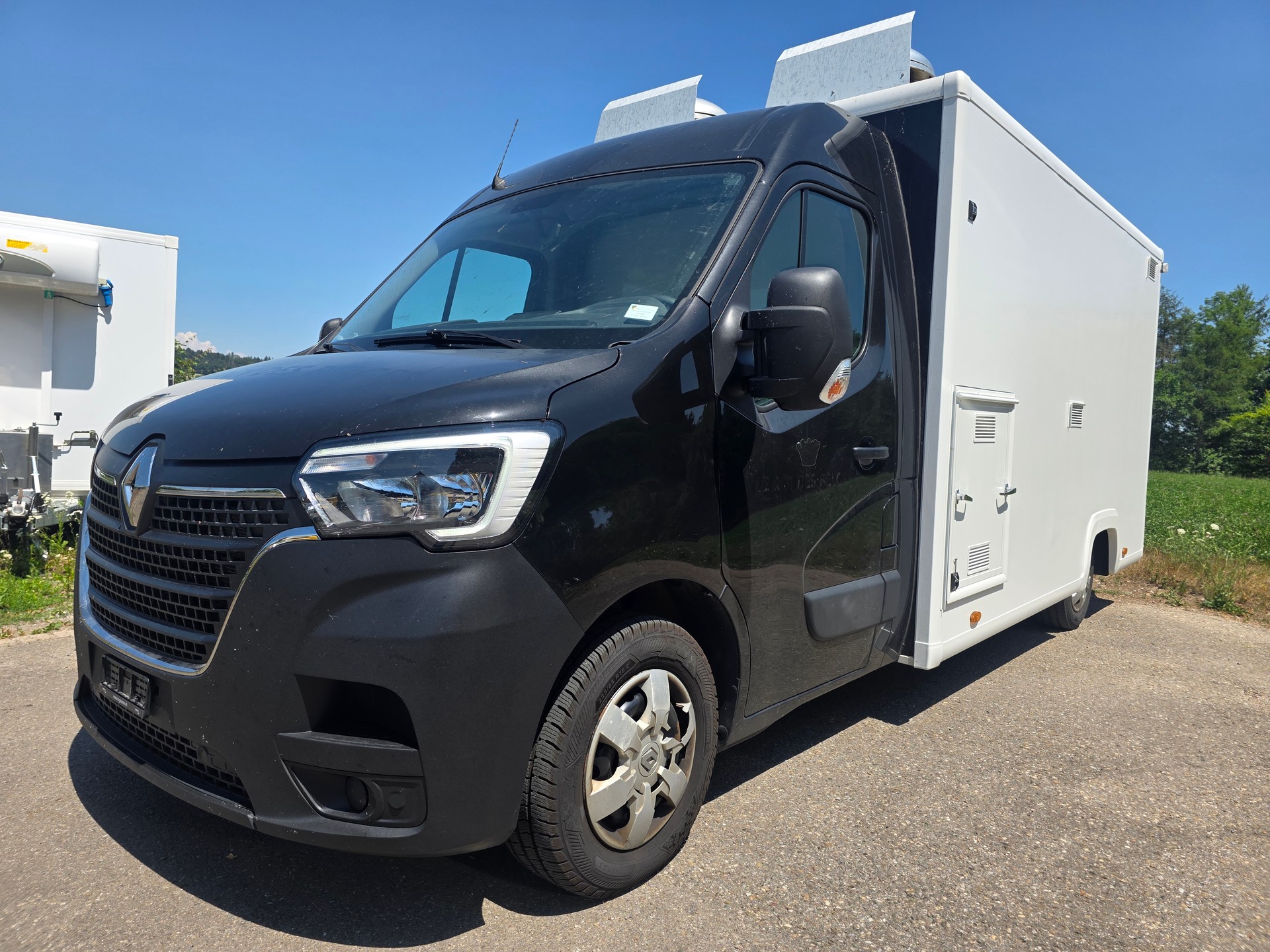 RENAULT Master T35 2.3 Blue dCi 145 L3H3-showroom-element-1
