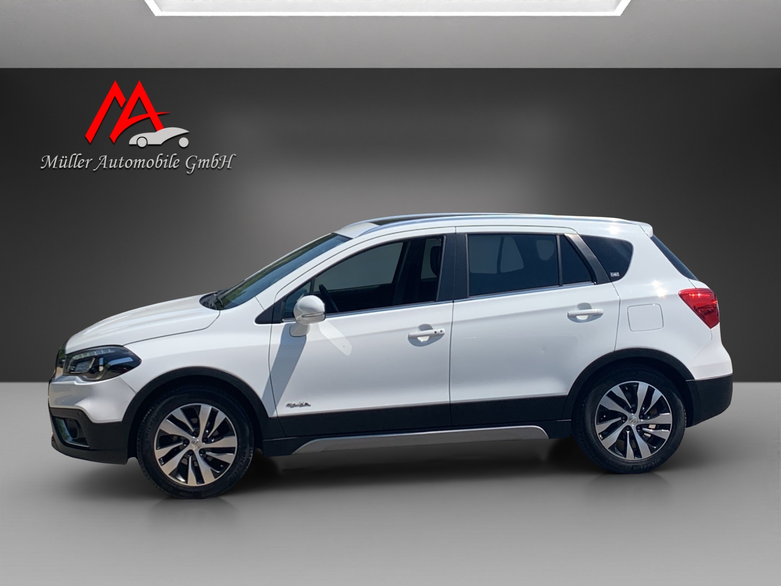 SUZUKI SX4 S-Cross 1.4 16V Piz Sulai 4WD Automatic-showroom-element-3