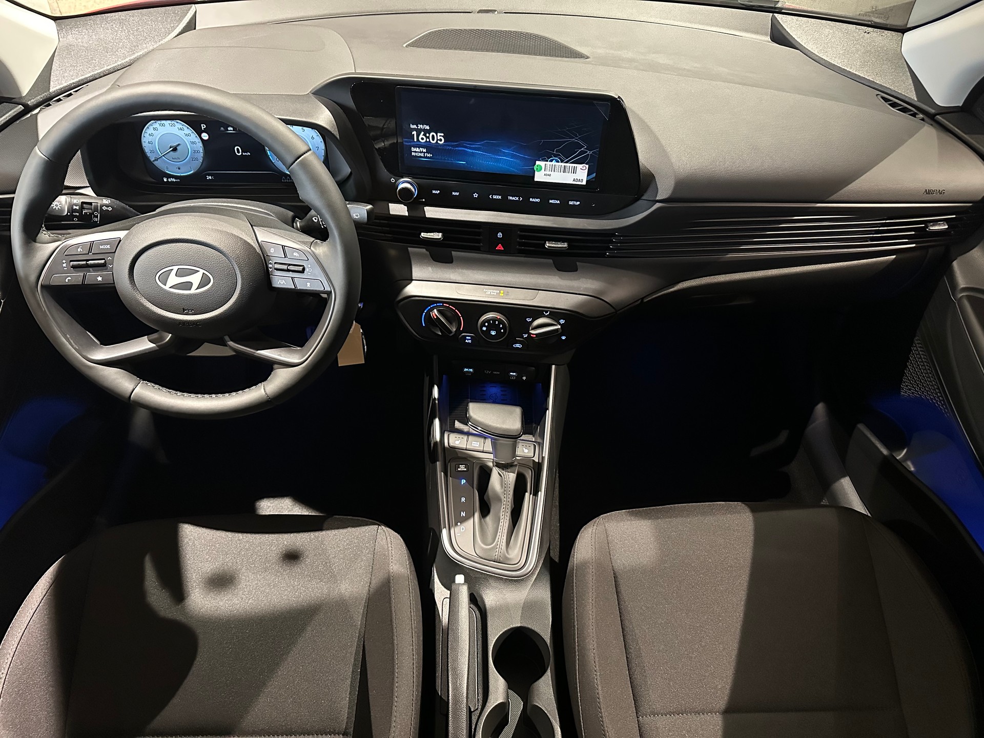 HYUNDAI i20 1.0 T-GDi Amplia DCT-image-7