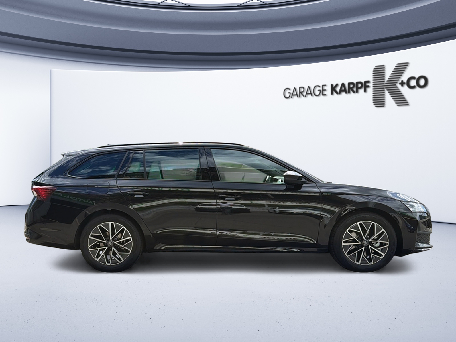 SKODA Octavia Combi 2.0 TSI DSG Dynamic 4x4-image-5