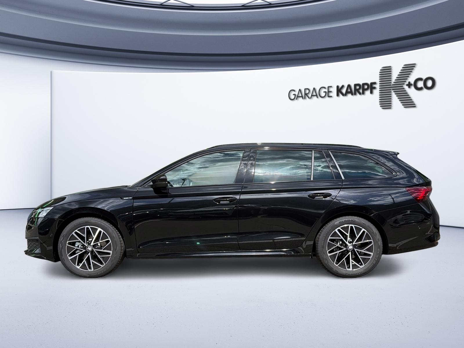 SKODA Octavia Combi 2.0 TSI DSG Dynamic 4x4-image-1