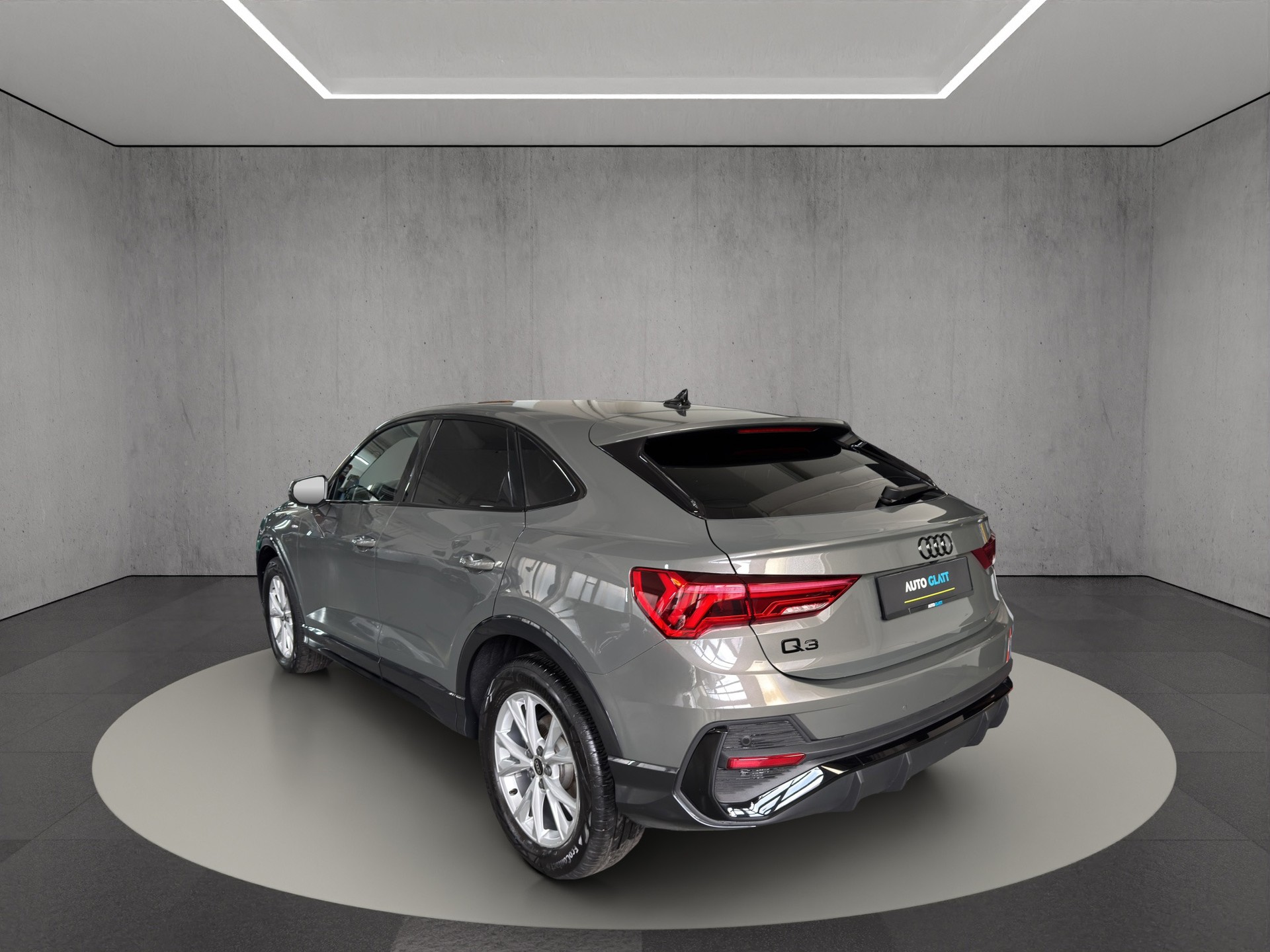 AUDI Q3 Sportback 35 TFSI S line S-tronic "Leder-RF.-Kamera-Navi"-image-4