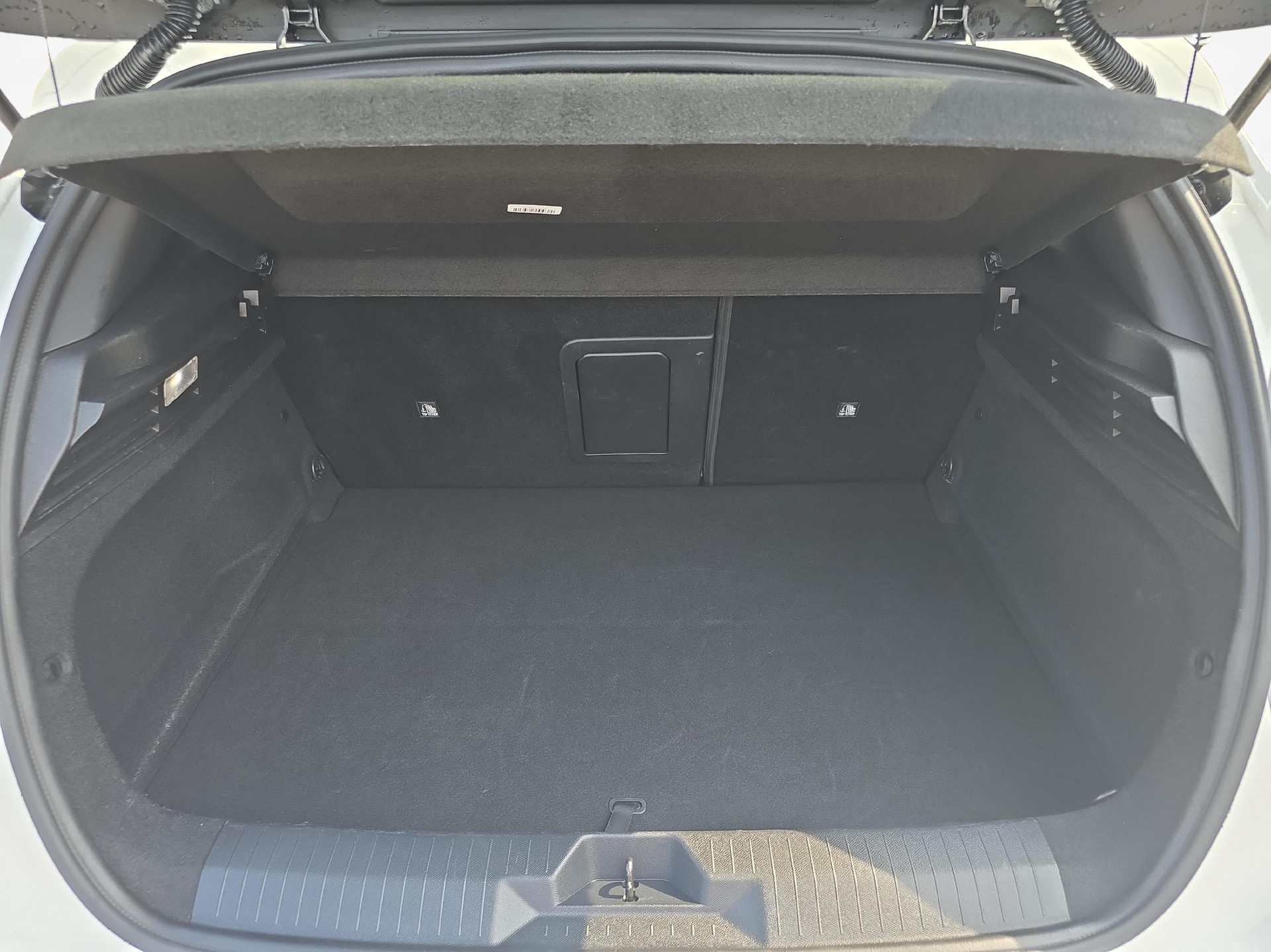 OPEL Astra 1.6 T PHEV 180 GS / ab 3,99% Leasing bei Abschluss einer Protect Autoversicherung-image-11