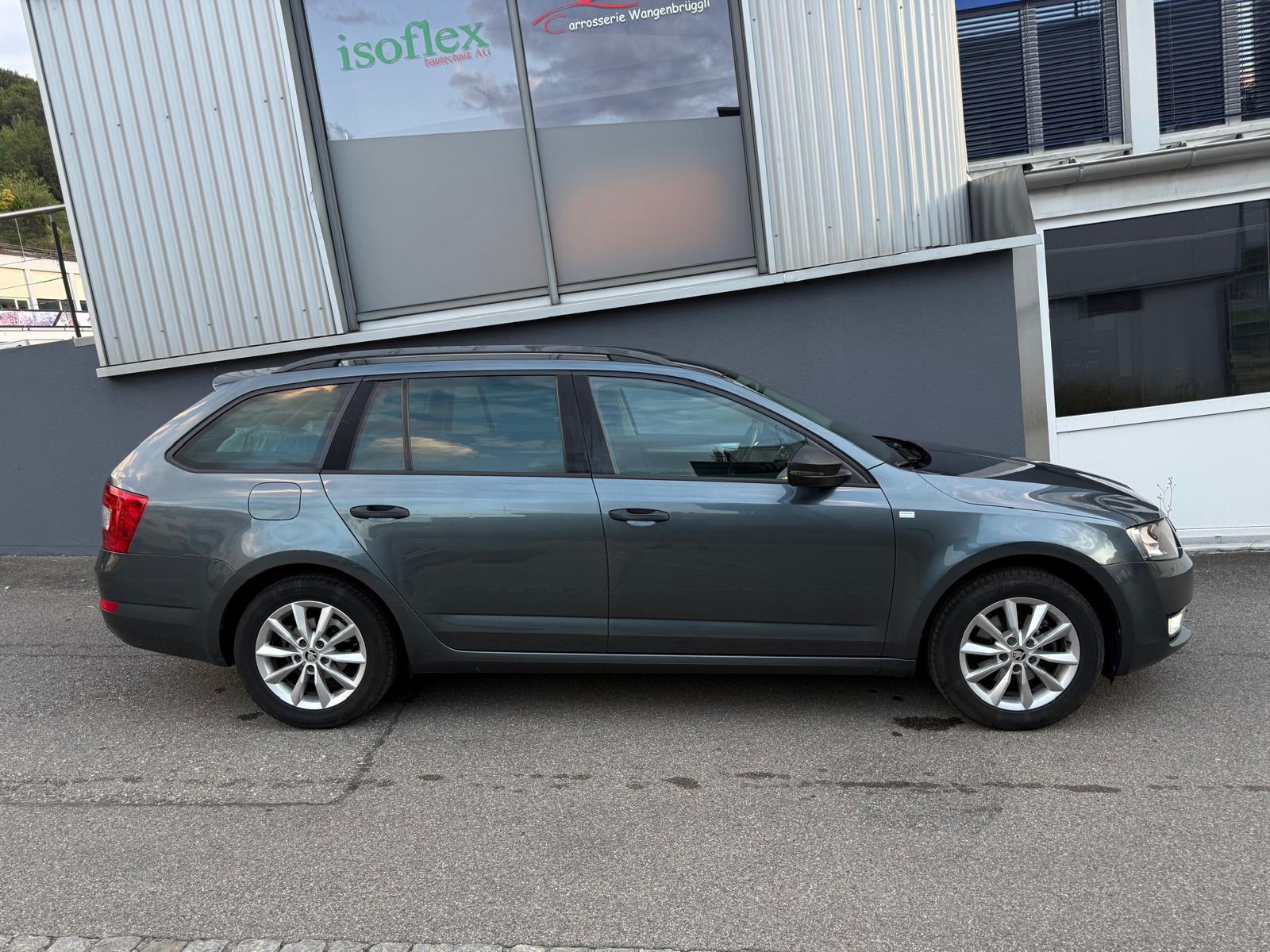 SKODA Octavia Combi 1.4 TSI Active-showroom-element-2