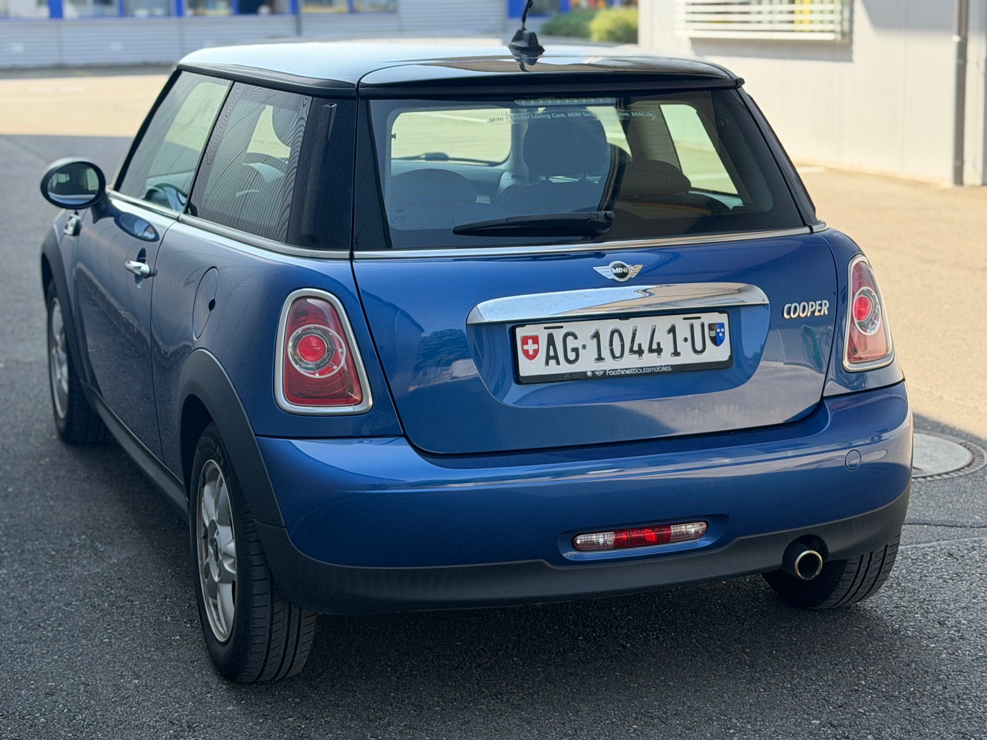 MINI Cooper-image-4