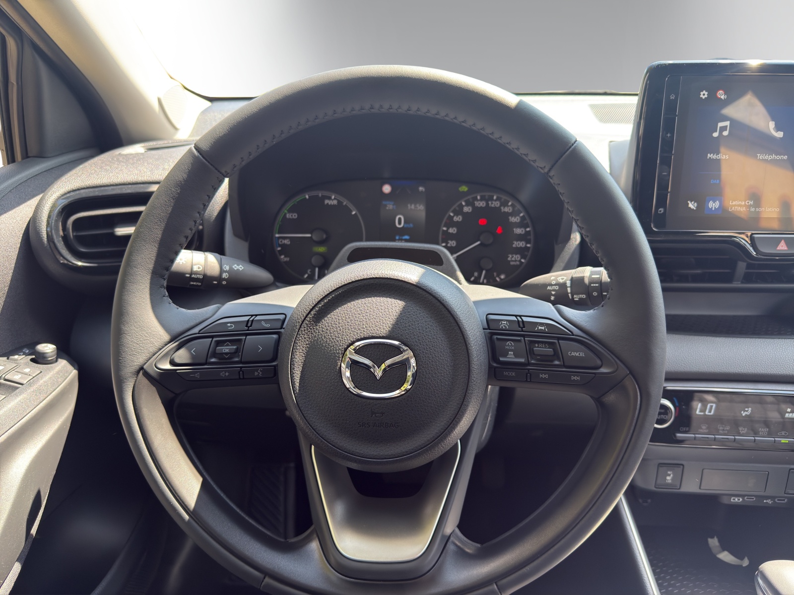 MAZDA 2 Hybrid Exclusive-line-image-9