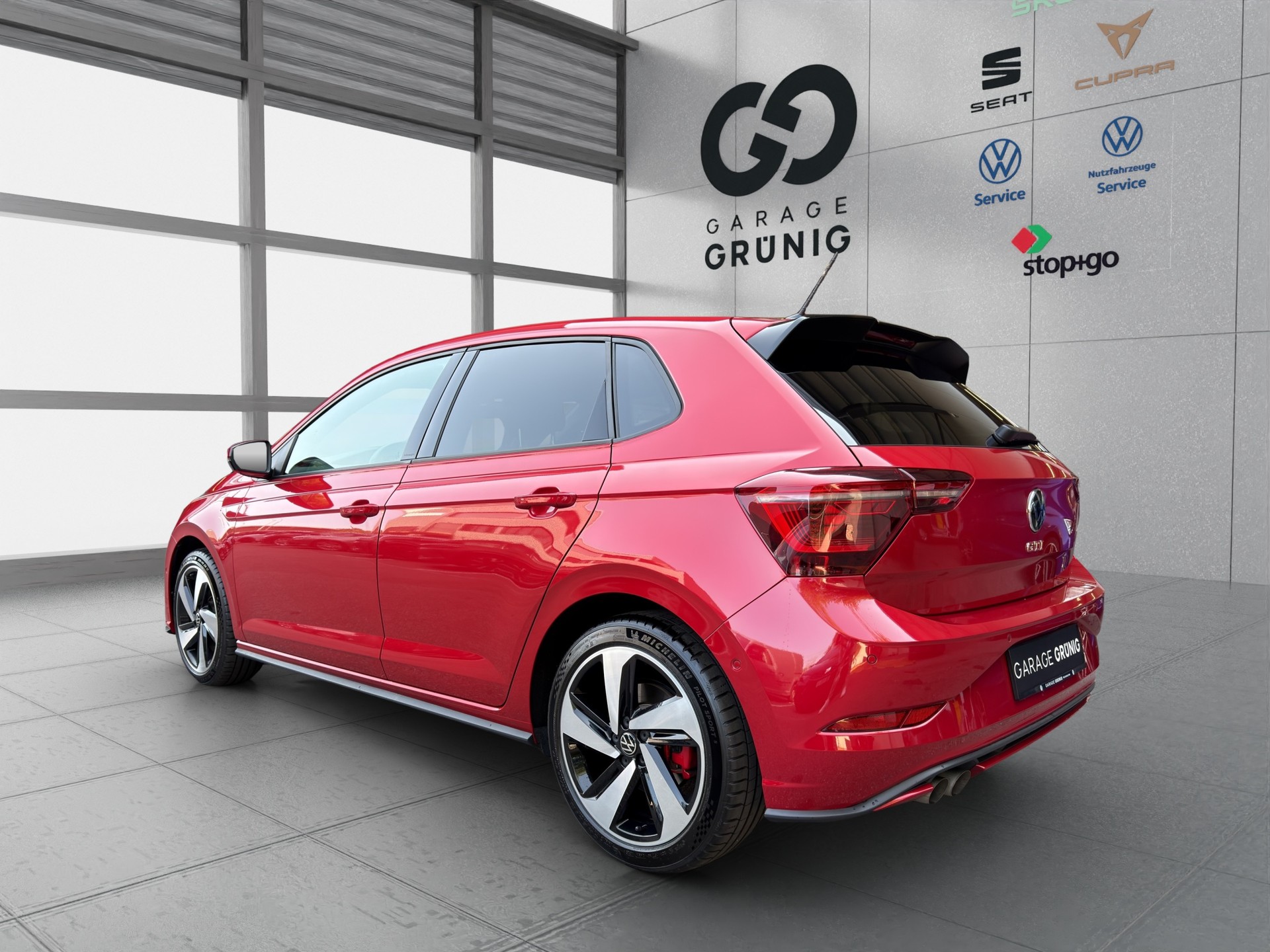 VW Polo 2.0 TSI GTI DSG-showroom-element-3