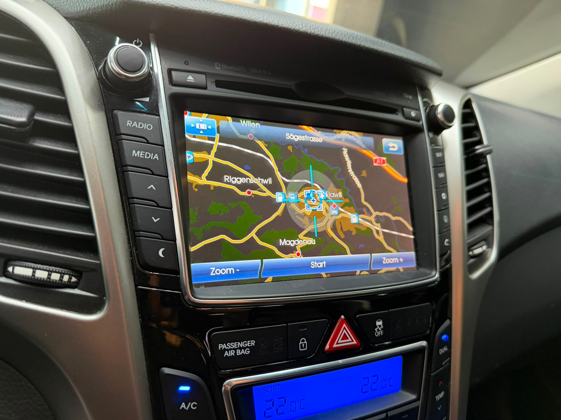 HYUNDAI i30 Wagon 1.6 GDI Plena-image-7