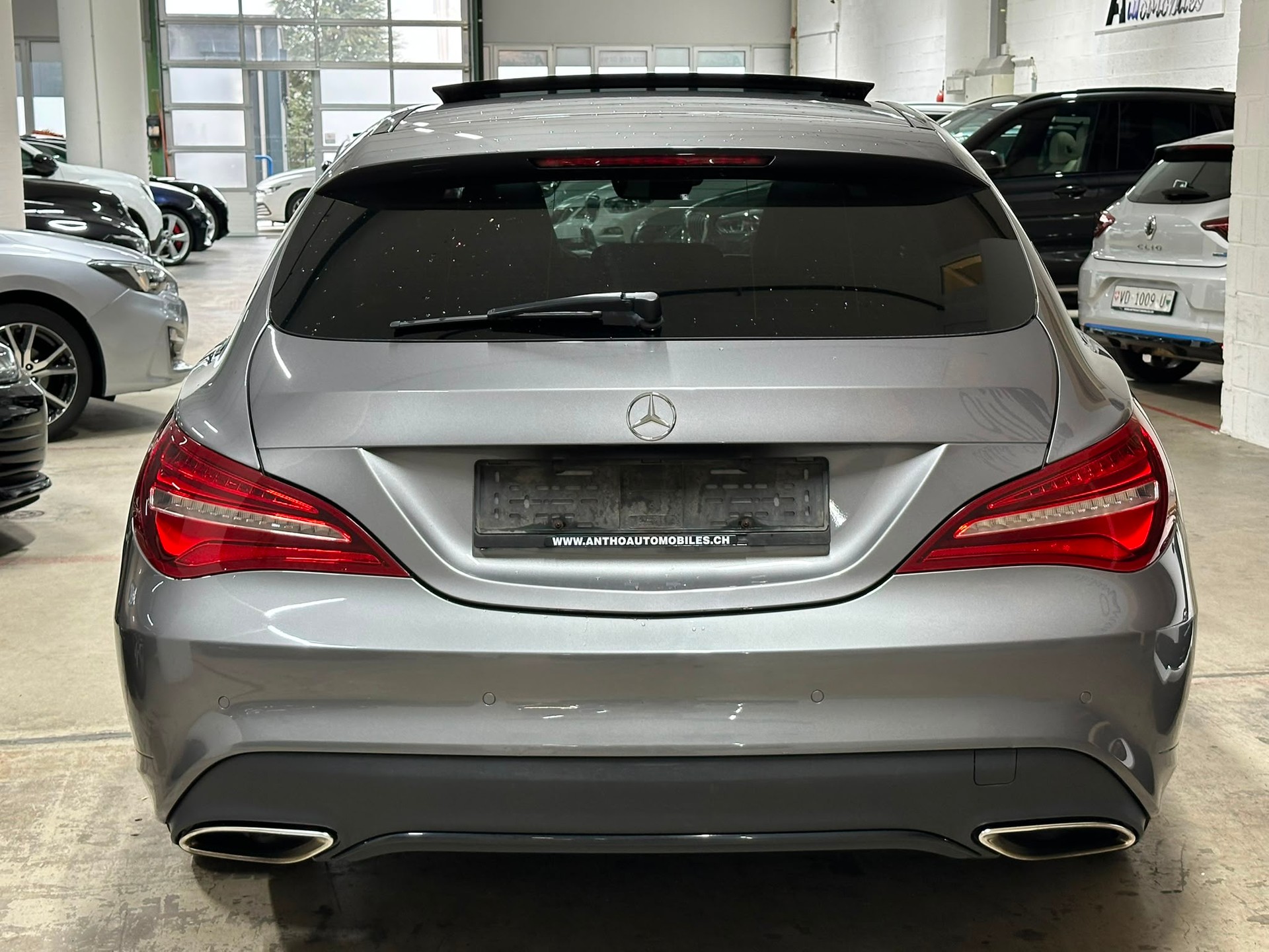 MERCEDES-BENZ CLA Shooting Brake 200 Night Star 7G-DCT-image-4