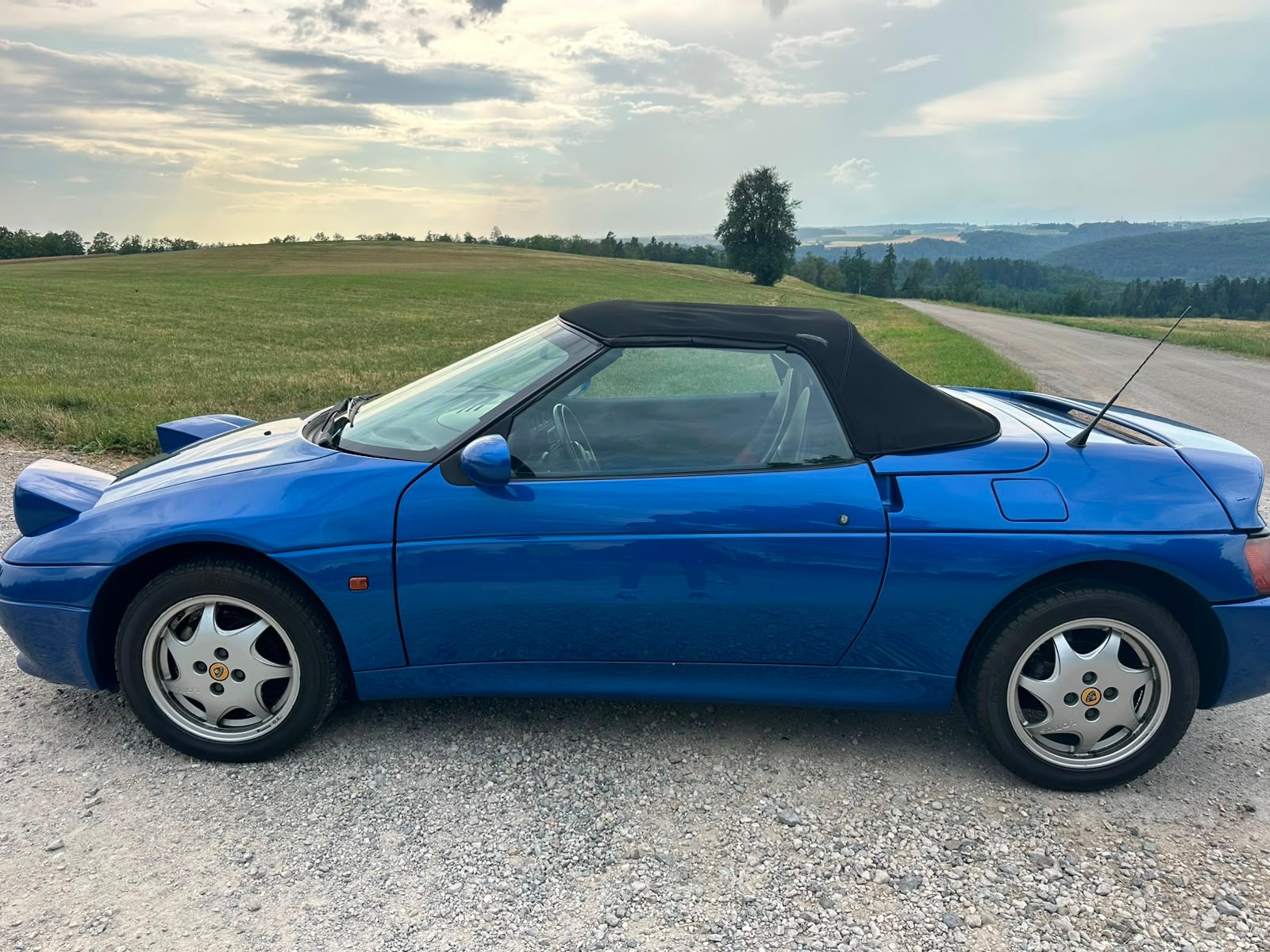 LOTUS ELAN SE Turbo-image-10