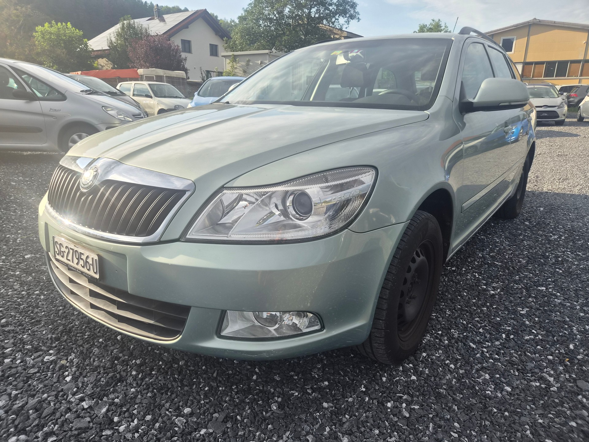 SKODA Octavia Combi 1.8 TSI Ambiente DSG
