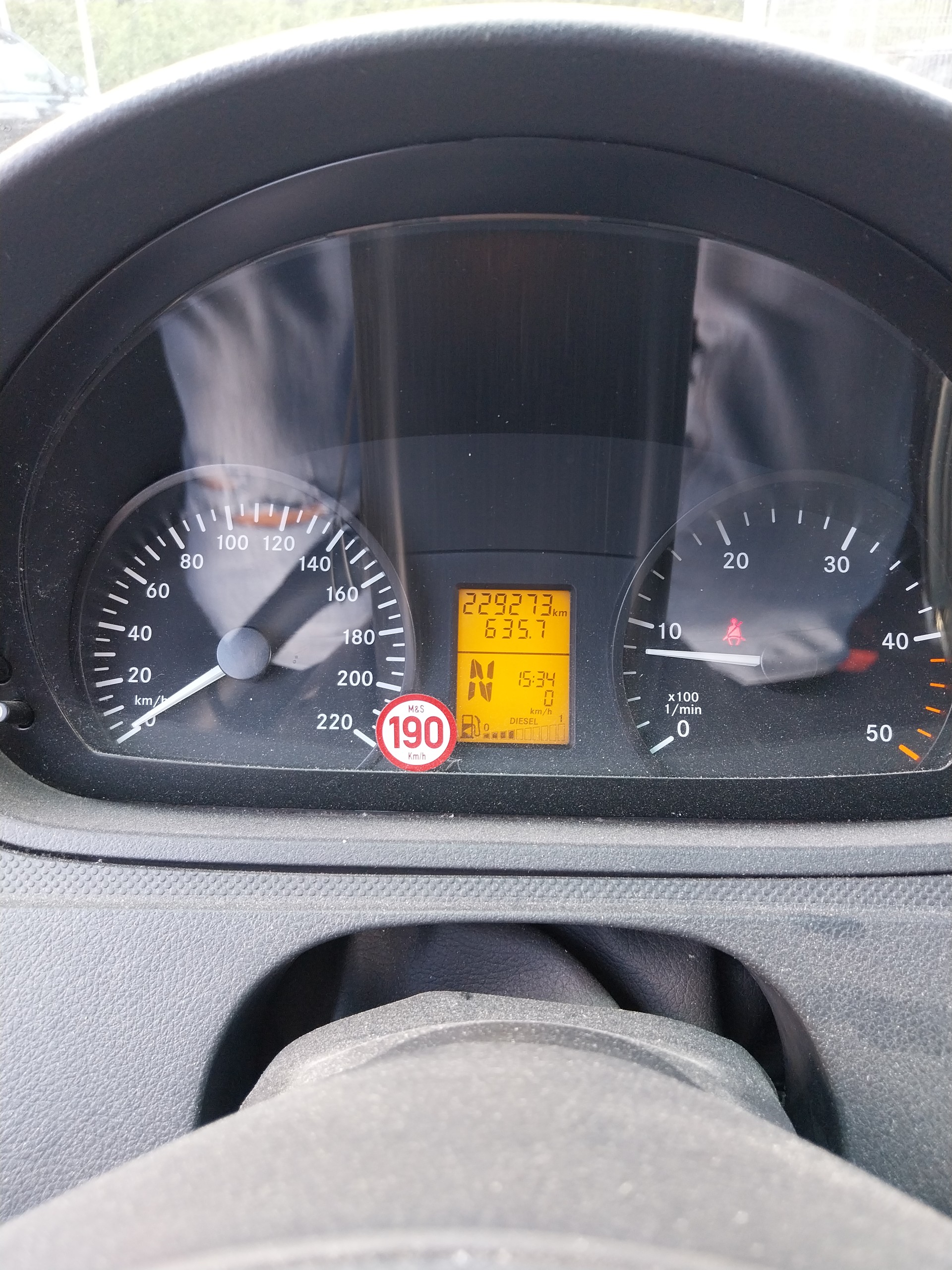 MERCEDES-BENZ Vito 113 CDI Blue Efficiency L 4Matic A-image-8