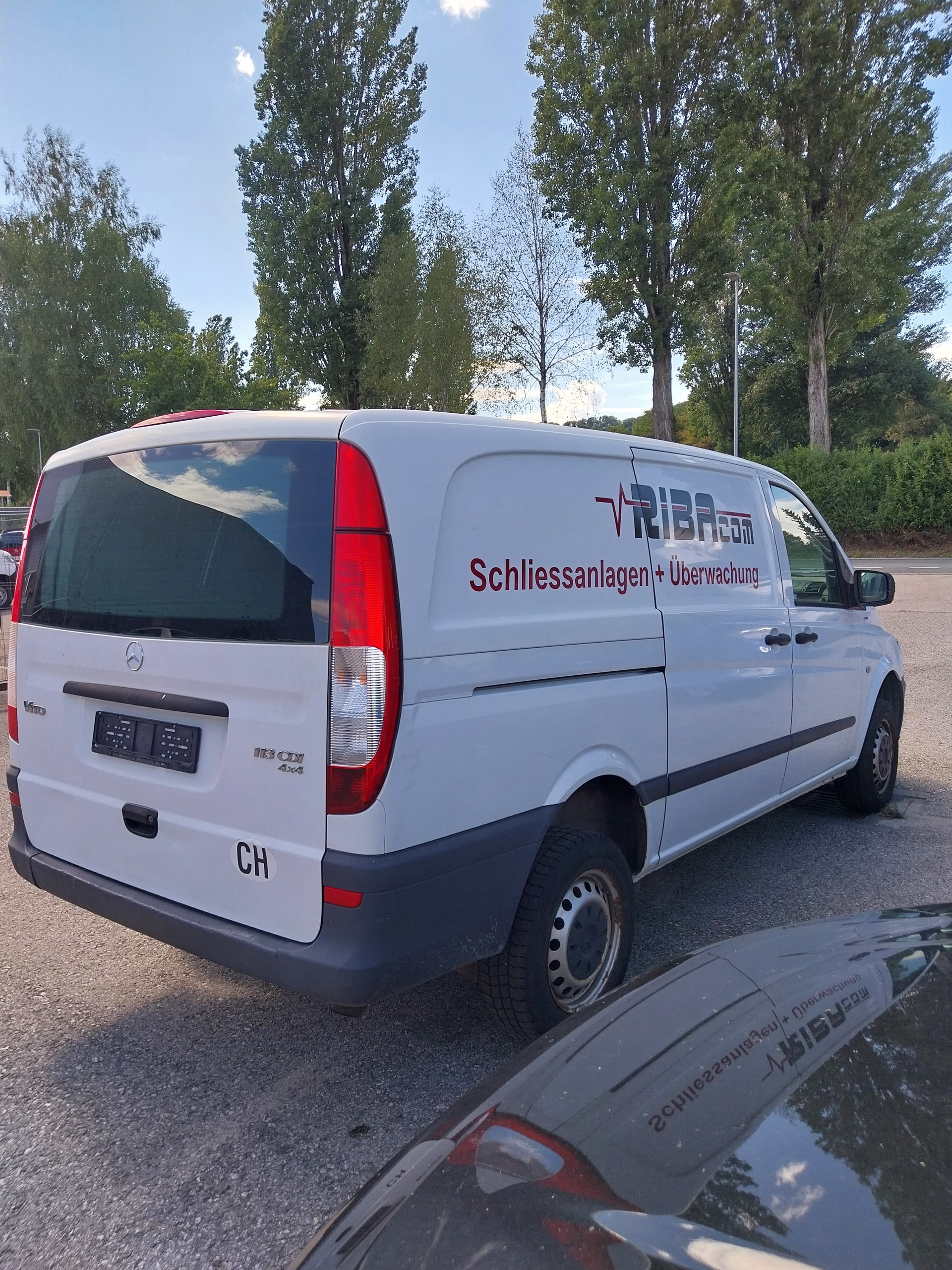 MERCEDES-BENZ Vito 113 CDI Blue Efficiency L 4Matic A-image-3